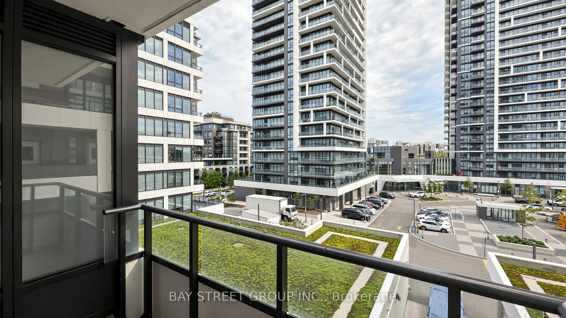 Photo 9 of Unit 528, 38 Water Walk Drive, Markham, Unionville — HOMEH