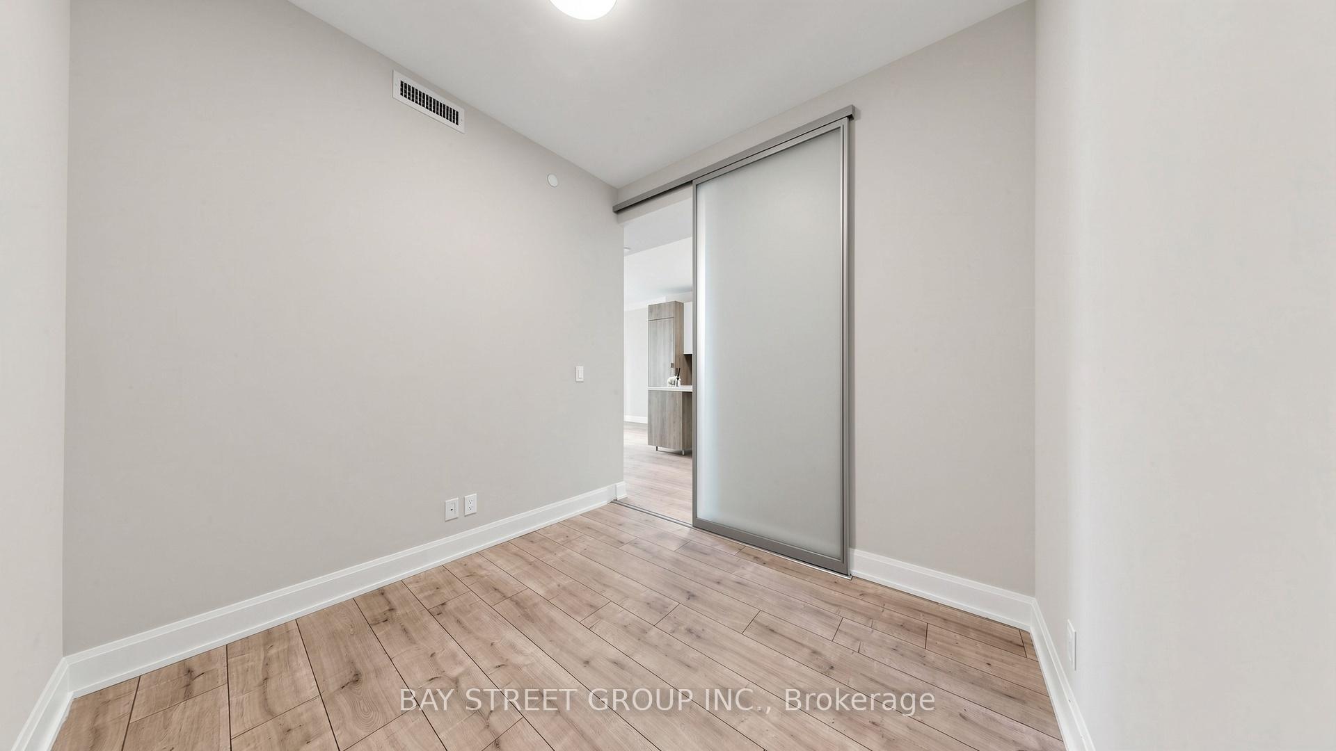 Photo 17 of Unit 528, 38 Water Walk Drive, Markham, Unionville — HOMEH