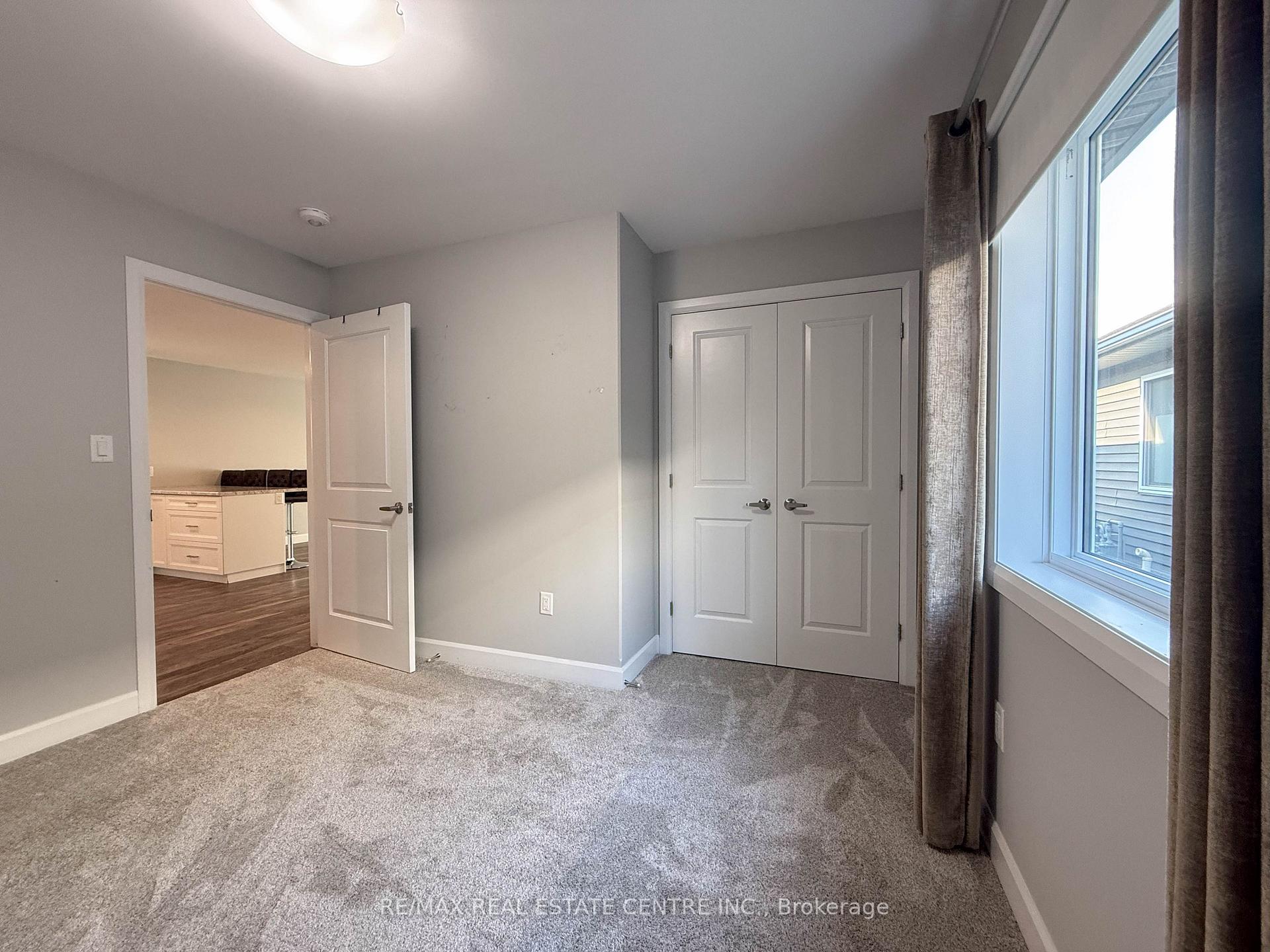 Photo 13 of 77 Moonstone Crescent, Chatham-Kent, Chatham — HOMEH