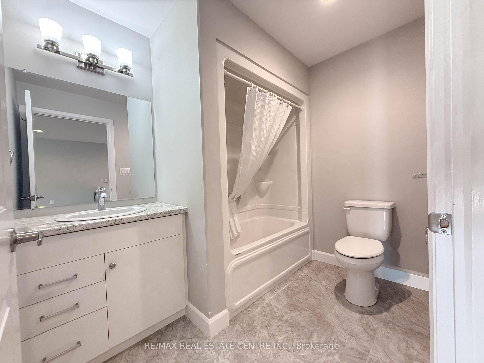 Photo 15 of 77 Moonstone Crescent, Chatham-Kent, Chatham — HOMEH