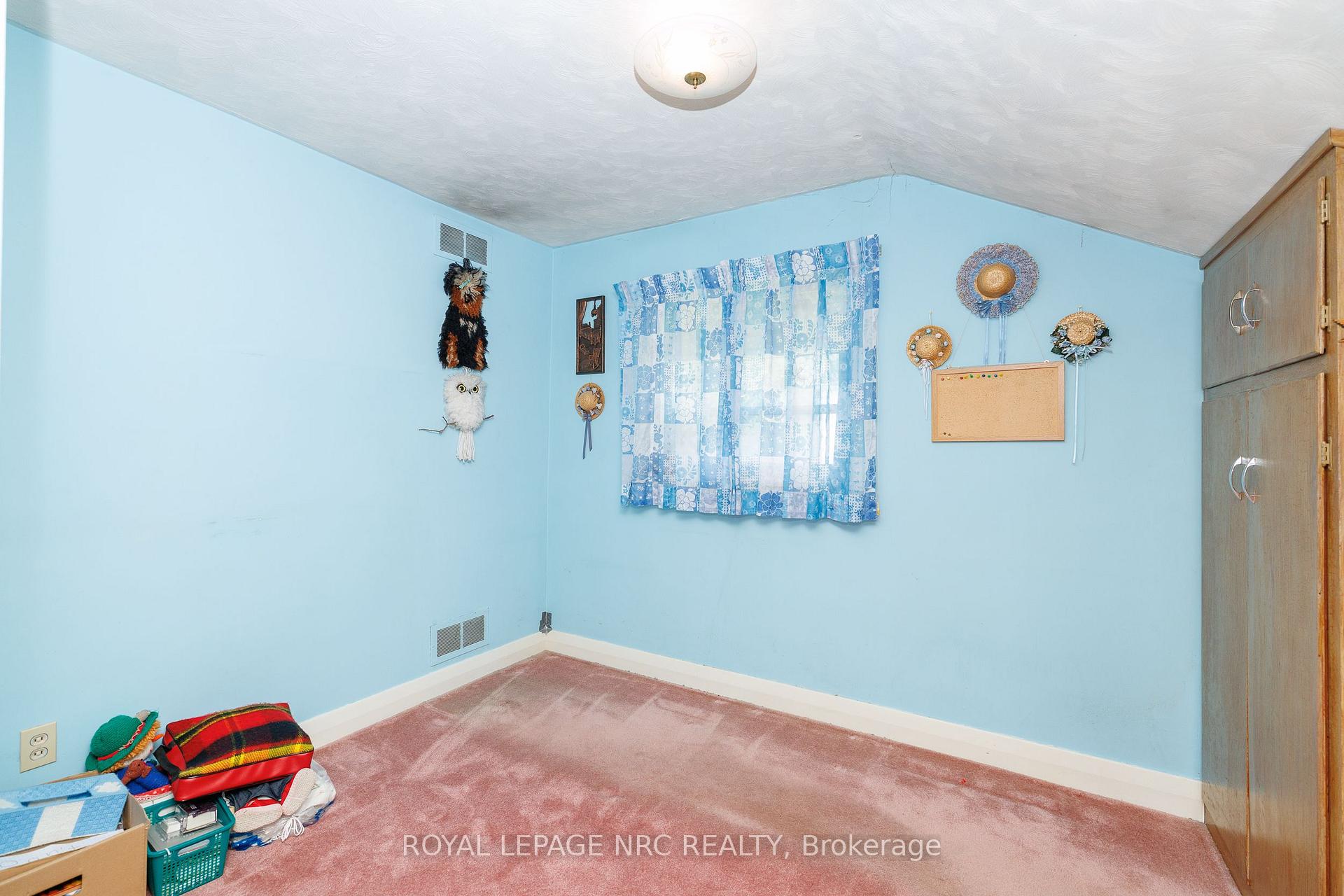 Photo 25 of 280 Kingsway Street, Welland, Dain City — HOMEH