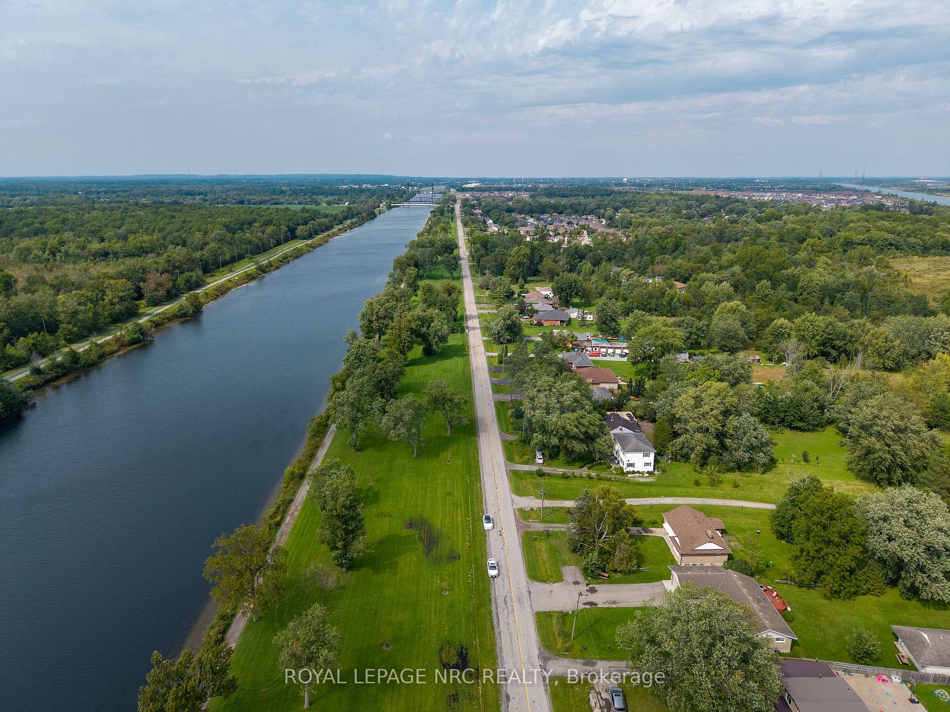 Photo 38 of 280 Kingsway Street, Welland, Dain City — HOMEH