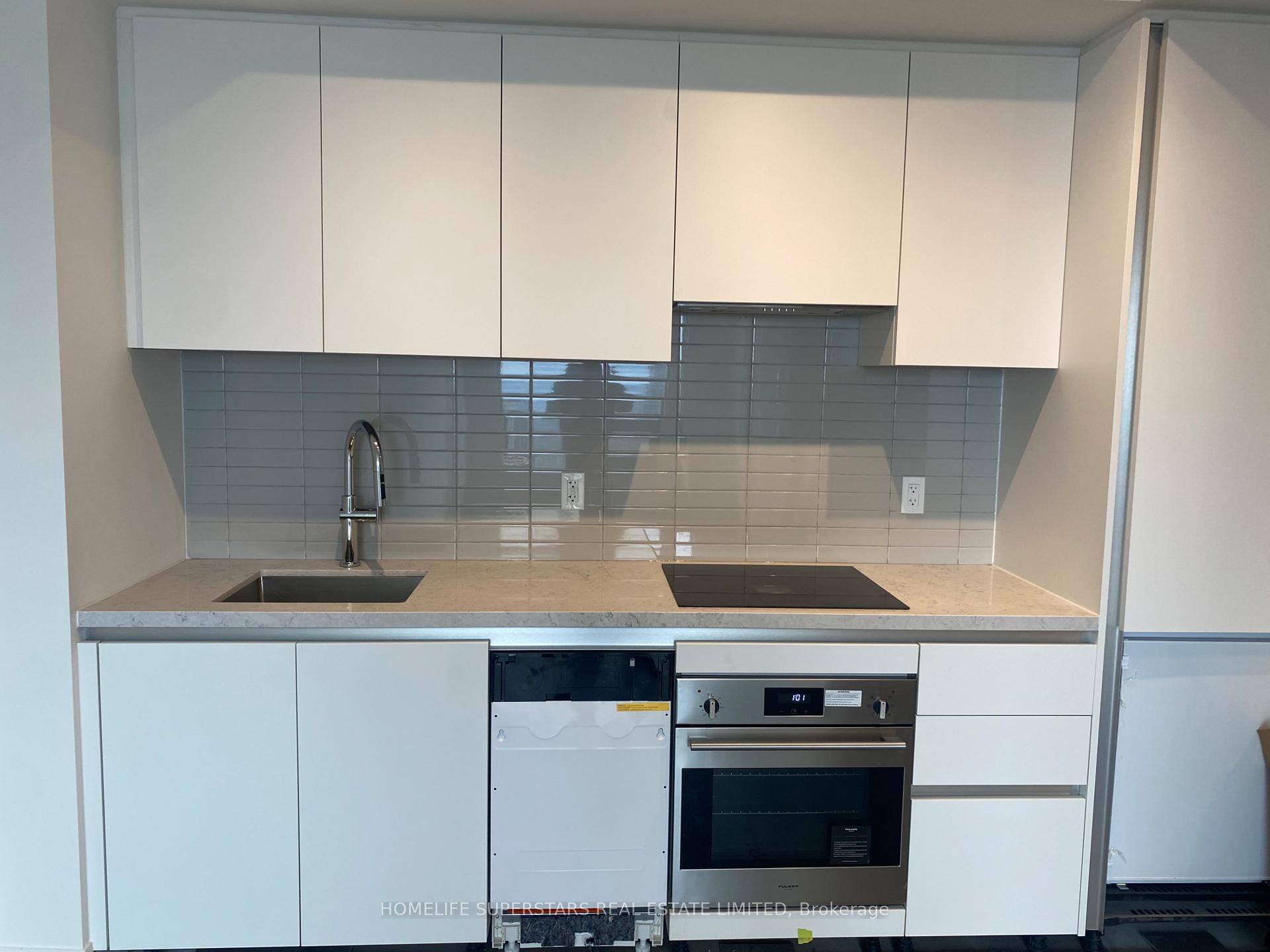 Photo 12 of Unit 5205, 4015 The Exchange, Mississauga, City Centre — HOMEH