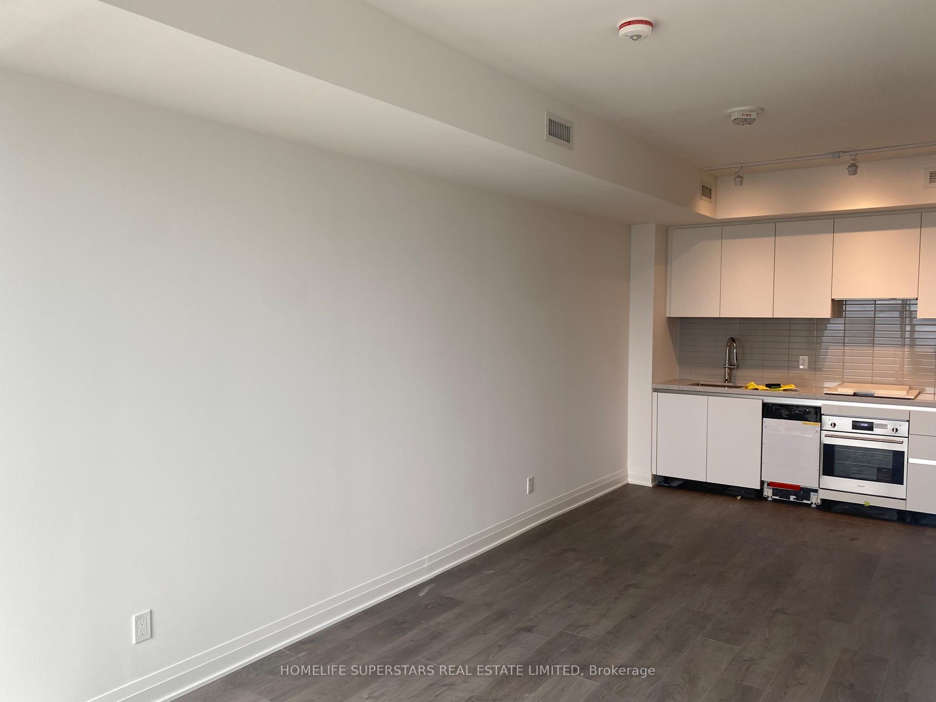 Photo 16 of Unit 5205, 4015 The Exchange, Mississauga, City Centre — HOMEH