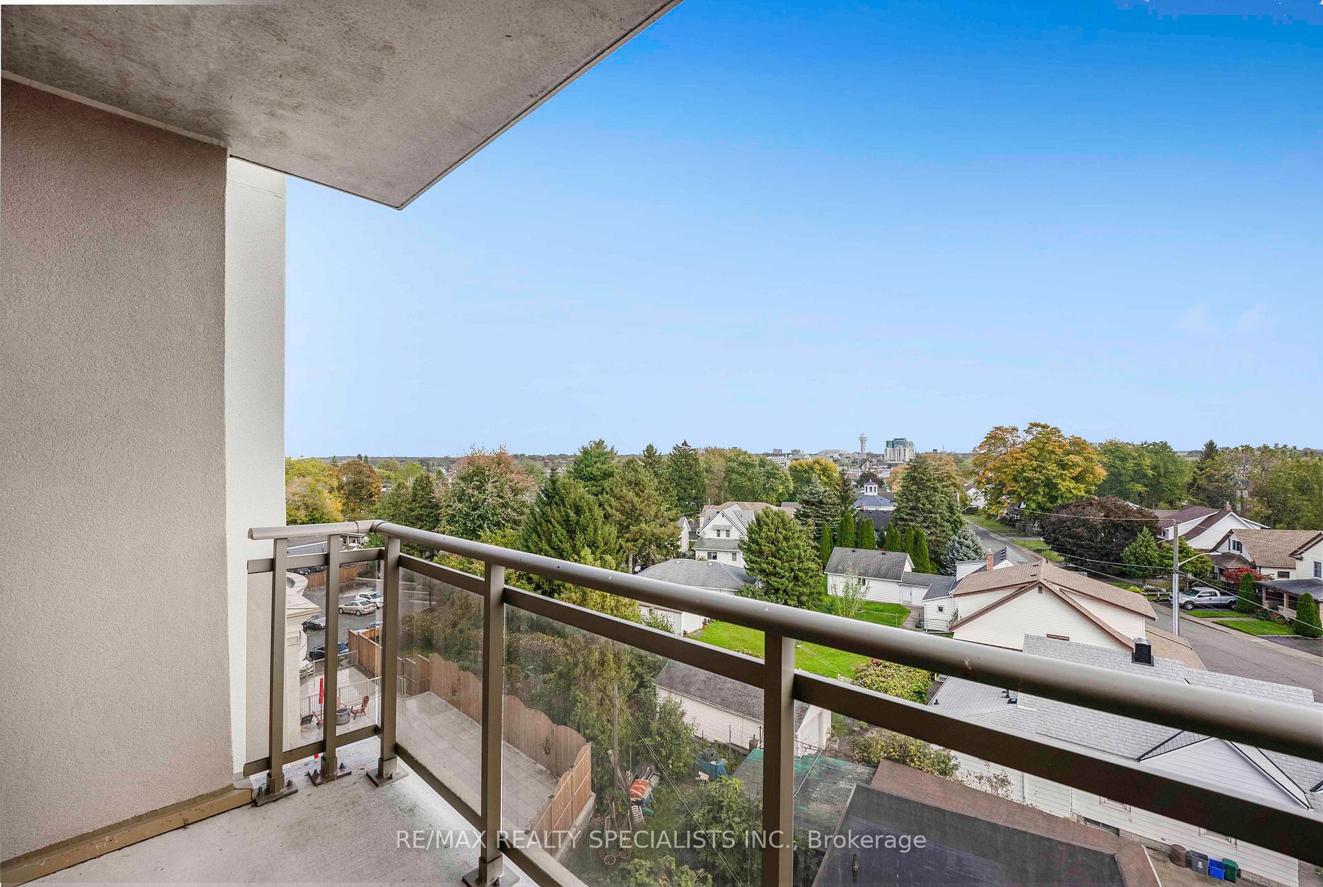 Photo 12 of Unit 506, 5698 Main Street, Niagara Falls, Hospital — HOMEH
