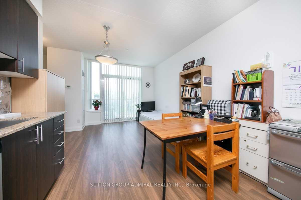 Photo 7 of Unit 311, 7167 Yonge Street, Markham, Grandview — HOMEH