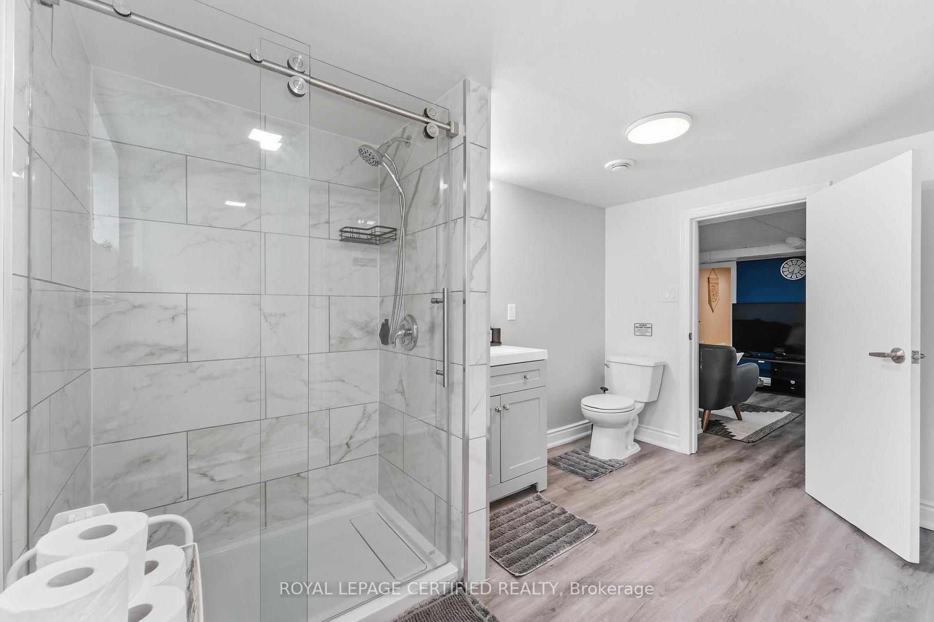 Photo 14 of 18 Coventry Street, St. Catharines, E. Chester — HOMEH