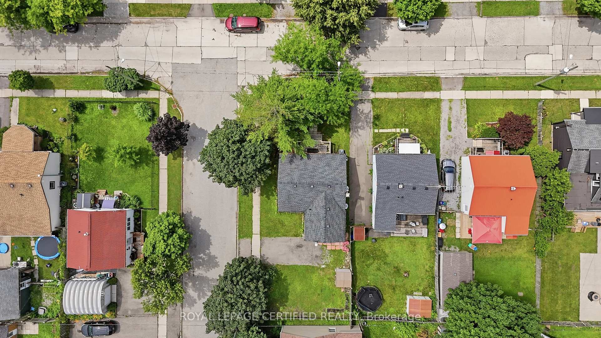 Photo 25 of 18 Coventry Street, St. Catharines, E. Chester — HOMEH