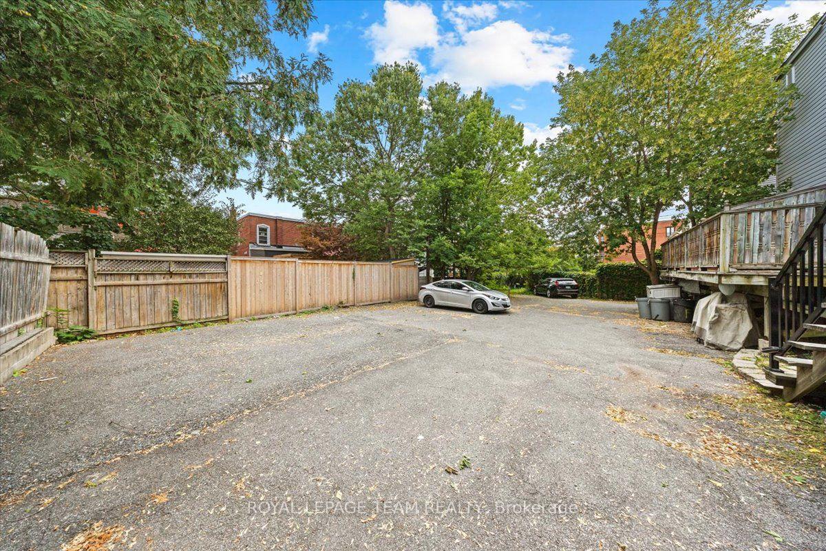 Photo 34 of 136 Elm Street, Ottawa, West Centre Town — HOMEH