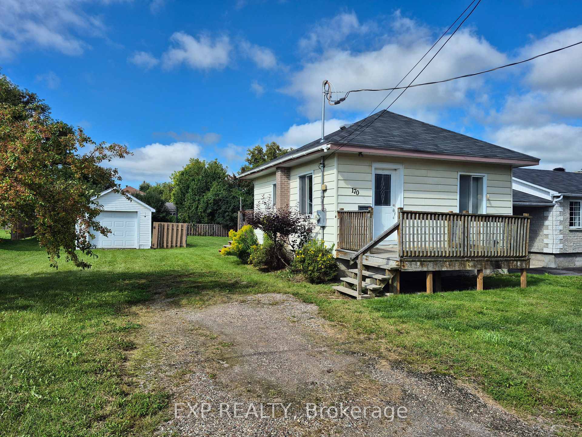 Photo 1 of 170 June Street, Renfrew, Renfrew — HOMEH