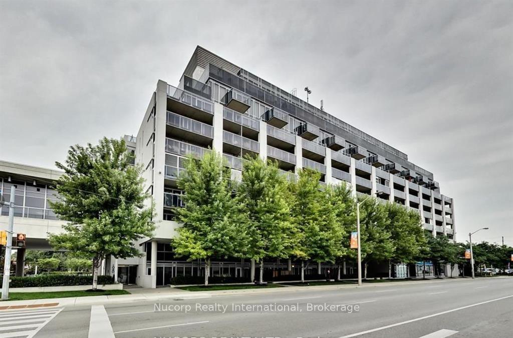 Photo 2 of 1040 the queensway, Etobicoke, Islington-City Centre West — HOMEH