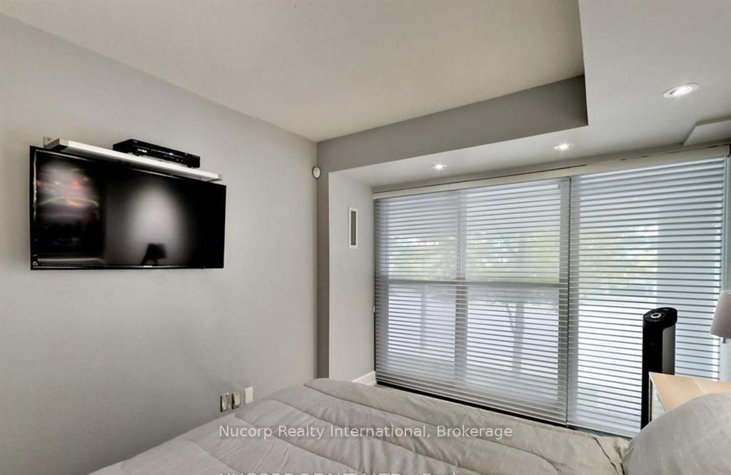 Photo 16 of 1040 the queensway, Etobicoke, Islington-City Centre West — HOMEH