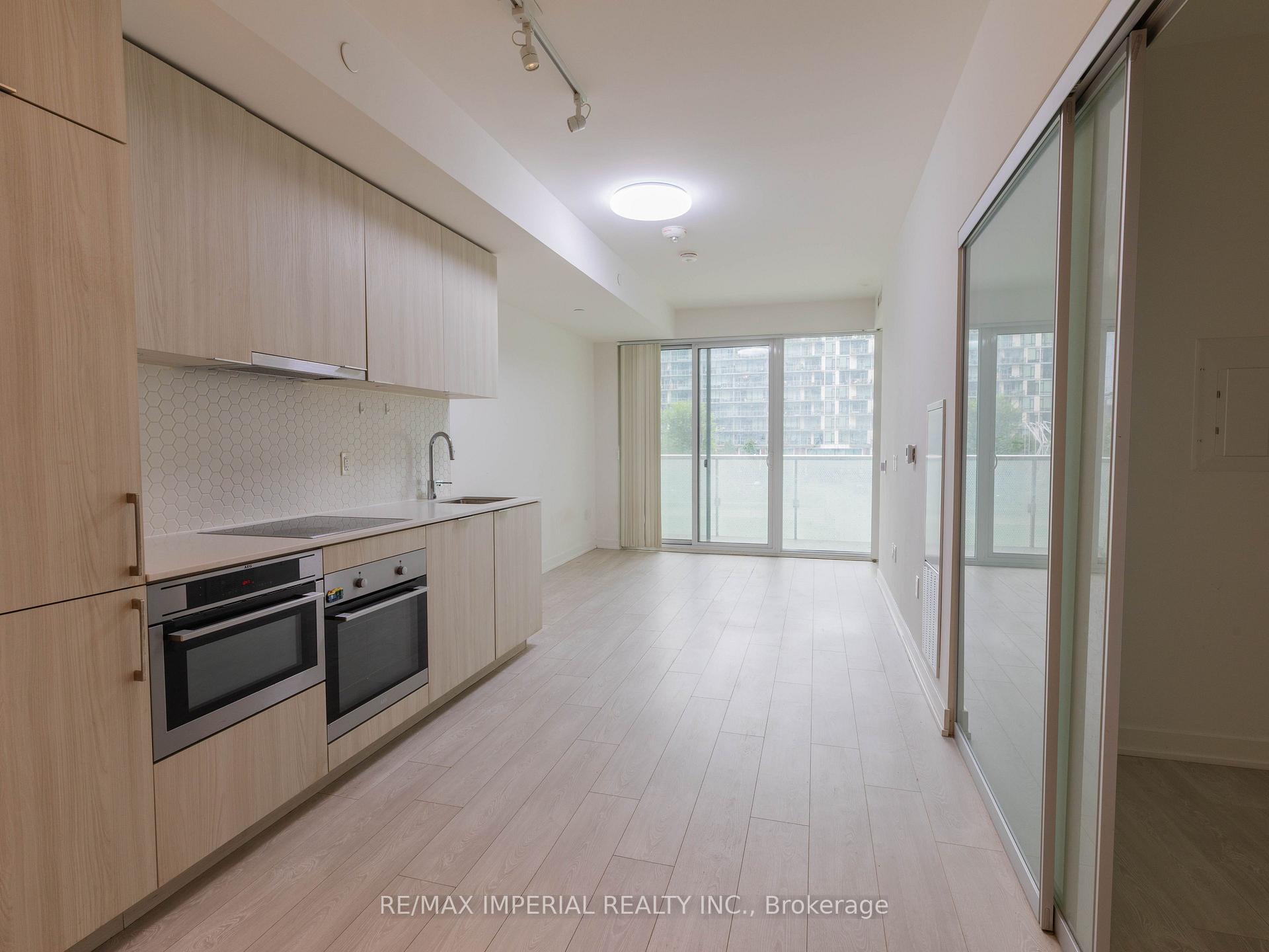 Photo 9 of Unit 205, 15 Queens Quay E, Toronto, Waterfront Communities — HOMEH