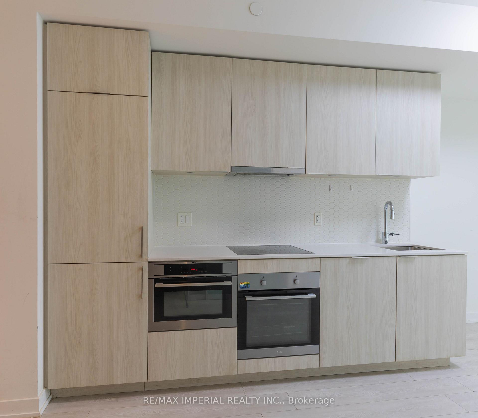 Photo 12 of Unit 205, 15 Queens Quay E, Toronto, Waterfront Communities — HOMEH