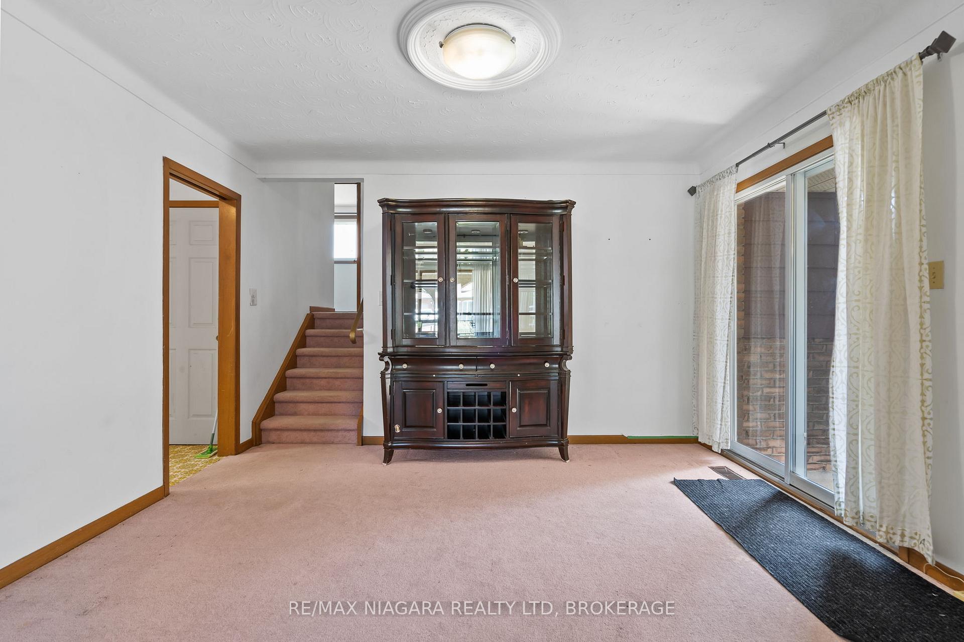 Photo 5 of 26 Forster Avenue, Thorold, Confederation Heights — HOMEH