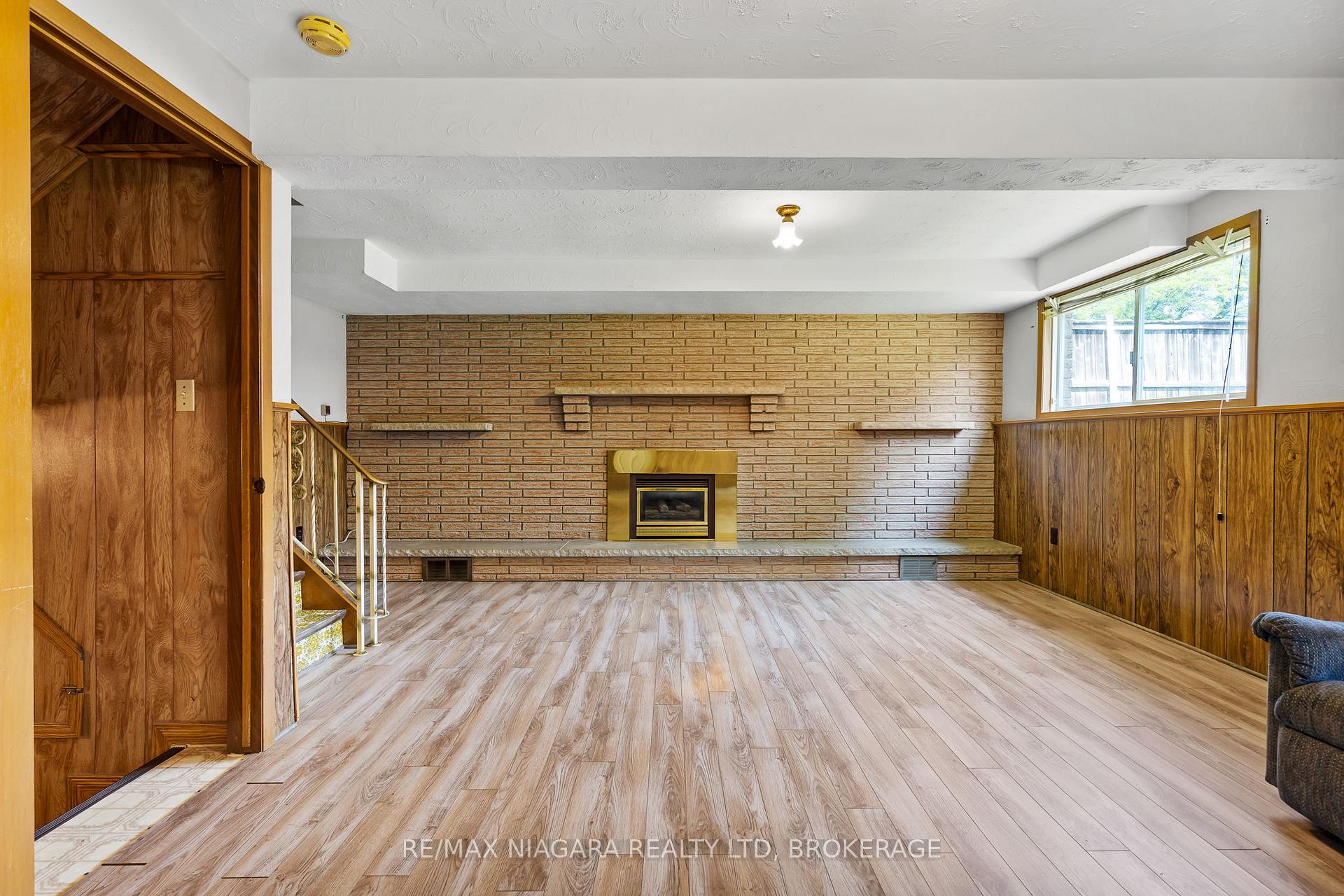 Photo 15 of 26 Forster Avenue, Thorold, Confederation Heights — HOMEH
