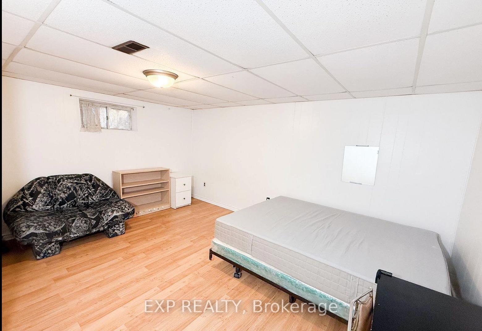 Front of Unit BASEMENT ROOM 1, 500 Drewry Avenue