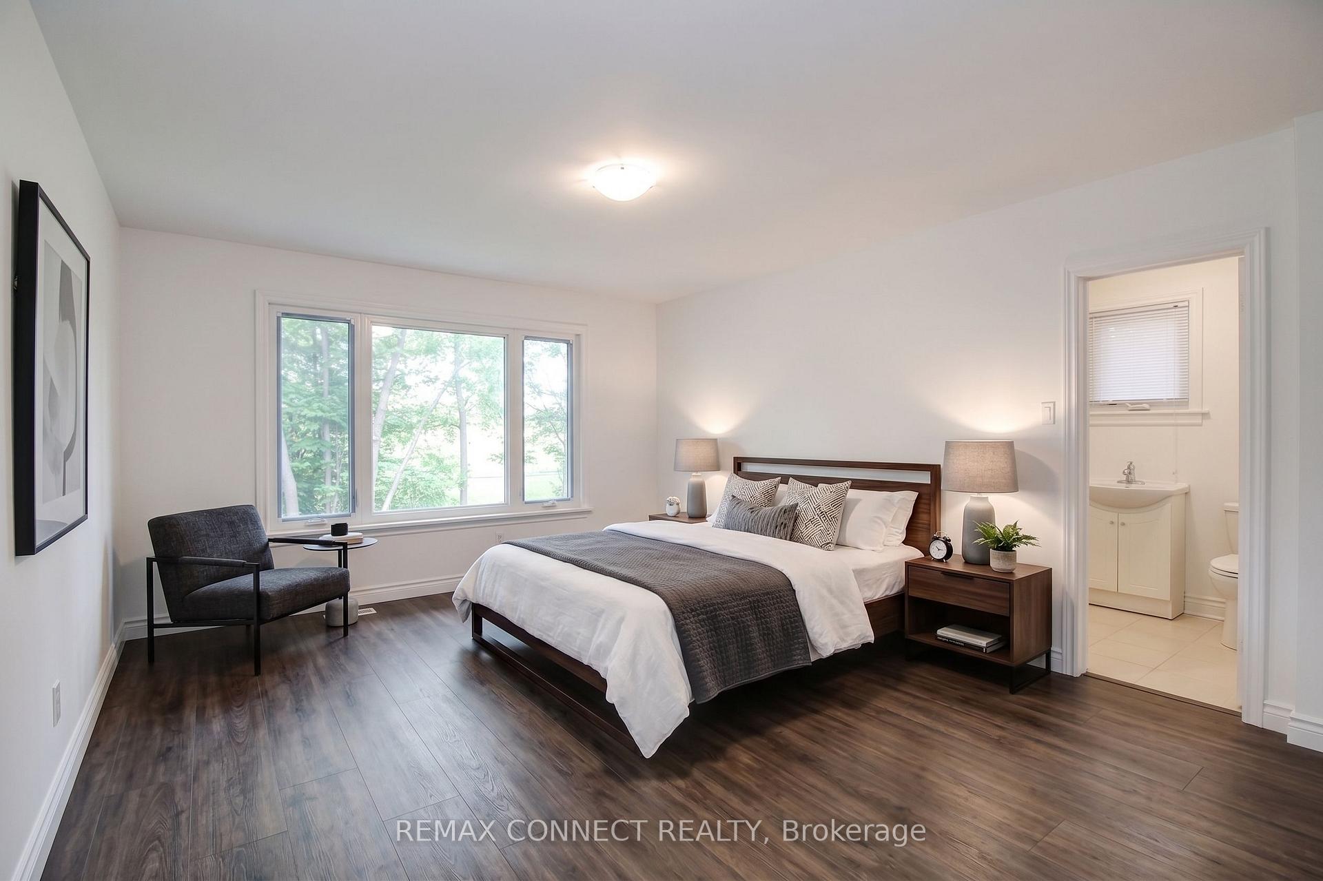 Photo 3 of Unit -  Main, 12 Longbridge Road, Vaughan, Uplands — HOMEH