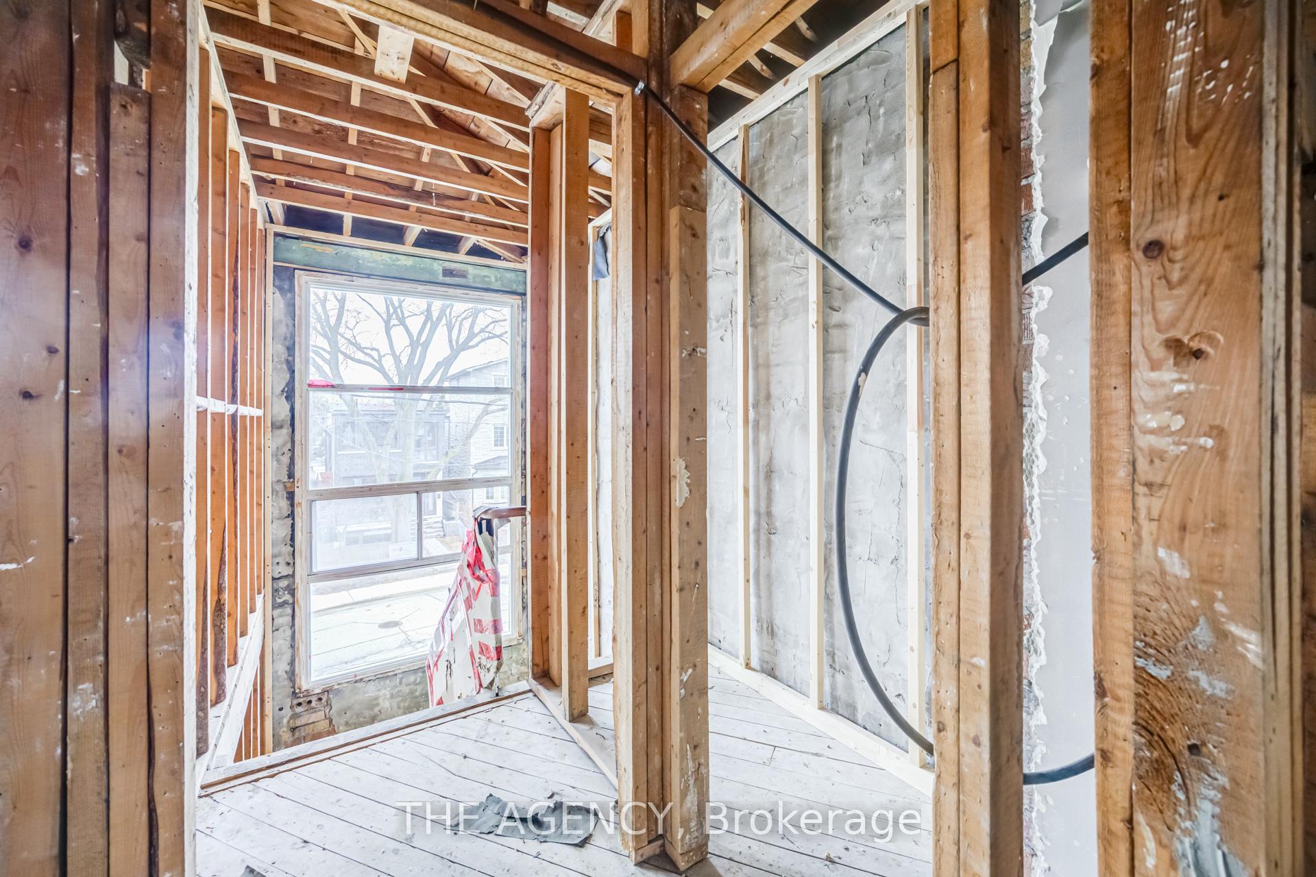 Photo 23 of 374 Atlas Avenue, Toronto, Oakwood Village — HOMEH