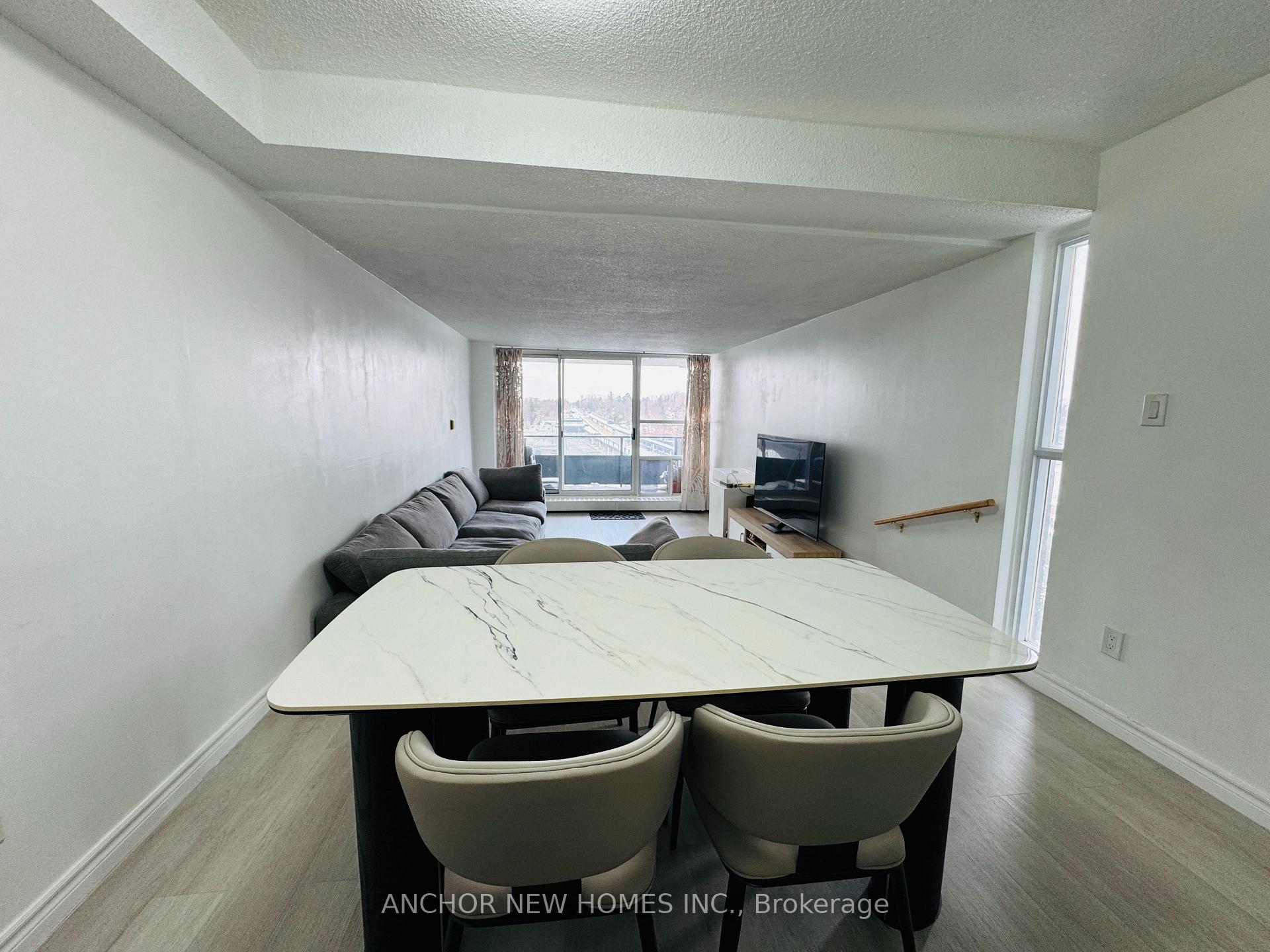 Photo 7 of Unit 704, 4101 Sheppard Avenue E, Scarborough, Agincourt South-Malvern West — HOMEH