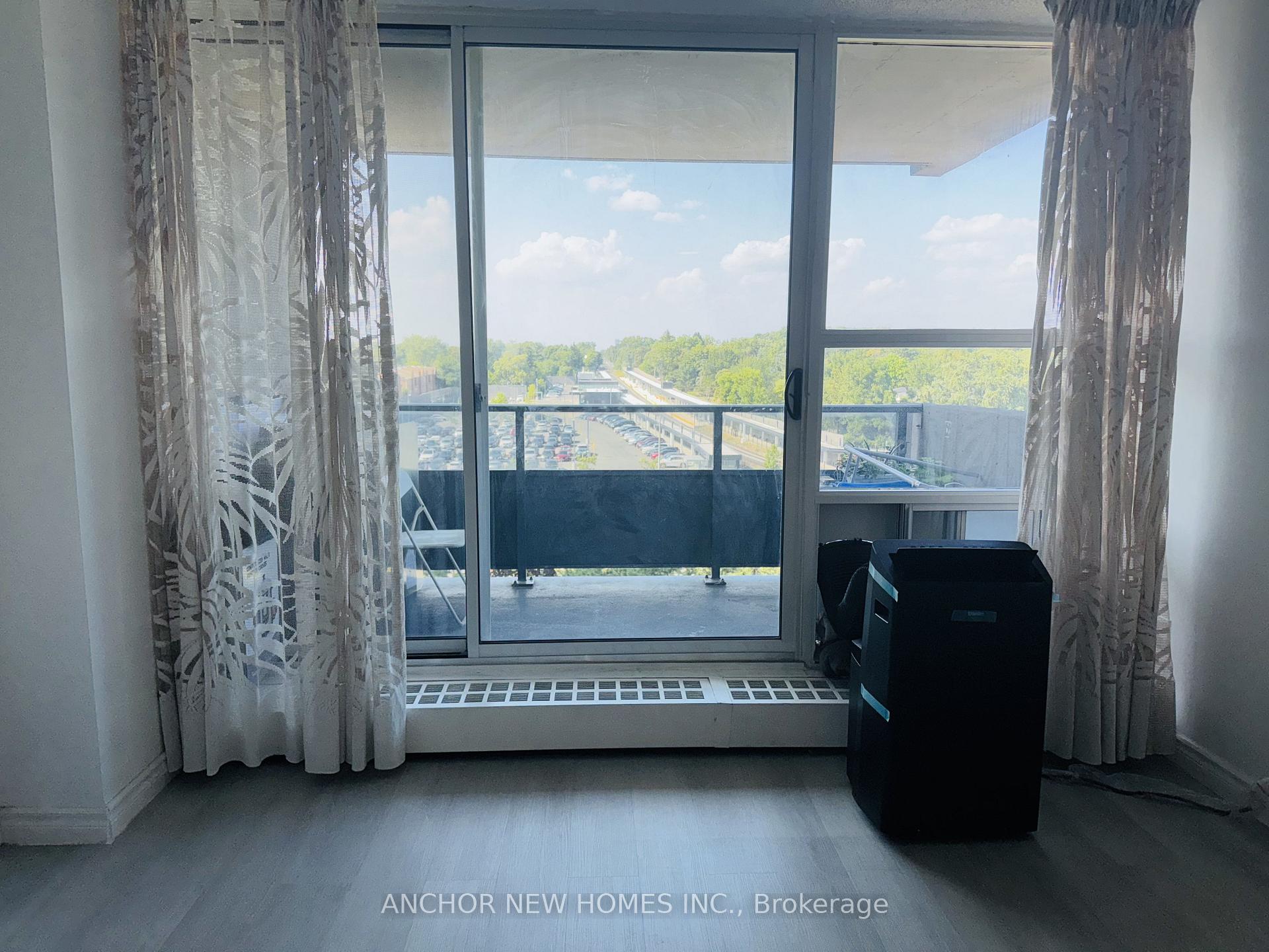 Photo 8 of Unit 704, 4101 Sheppard Avenue E, Scarborough, Agincourt South-Malvern West — HOMEH