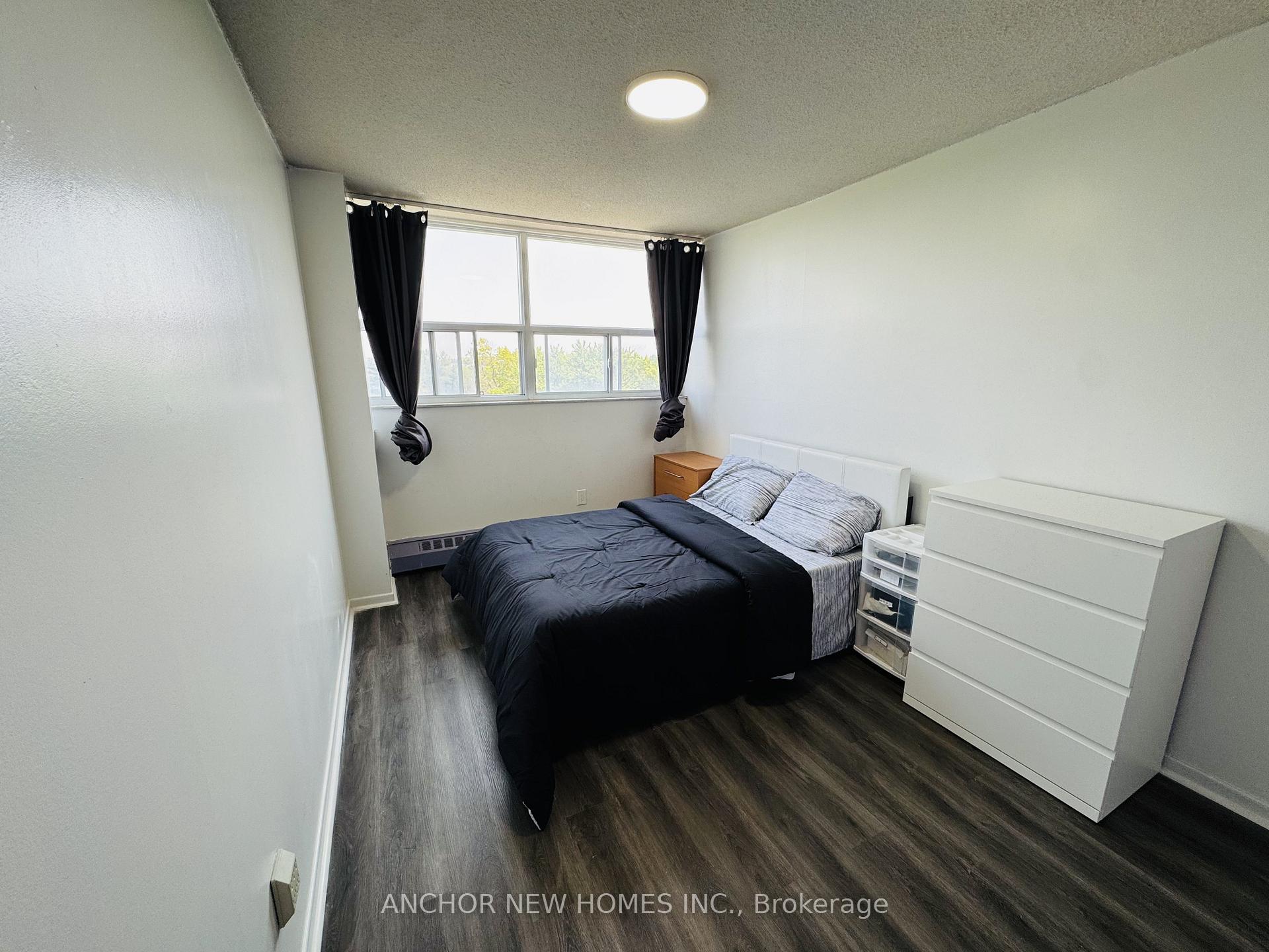 Photo 17 of Unit 704, 4101 Sheppard Avenue E, Scarborough, Agincourt South-Malvern West — HOMEH
