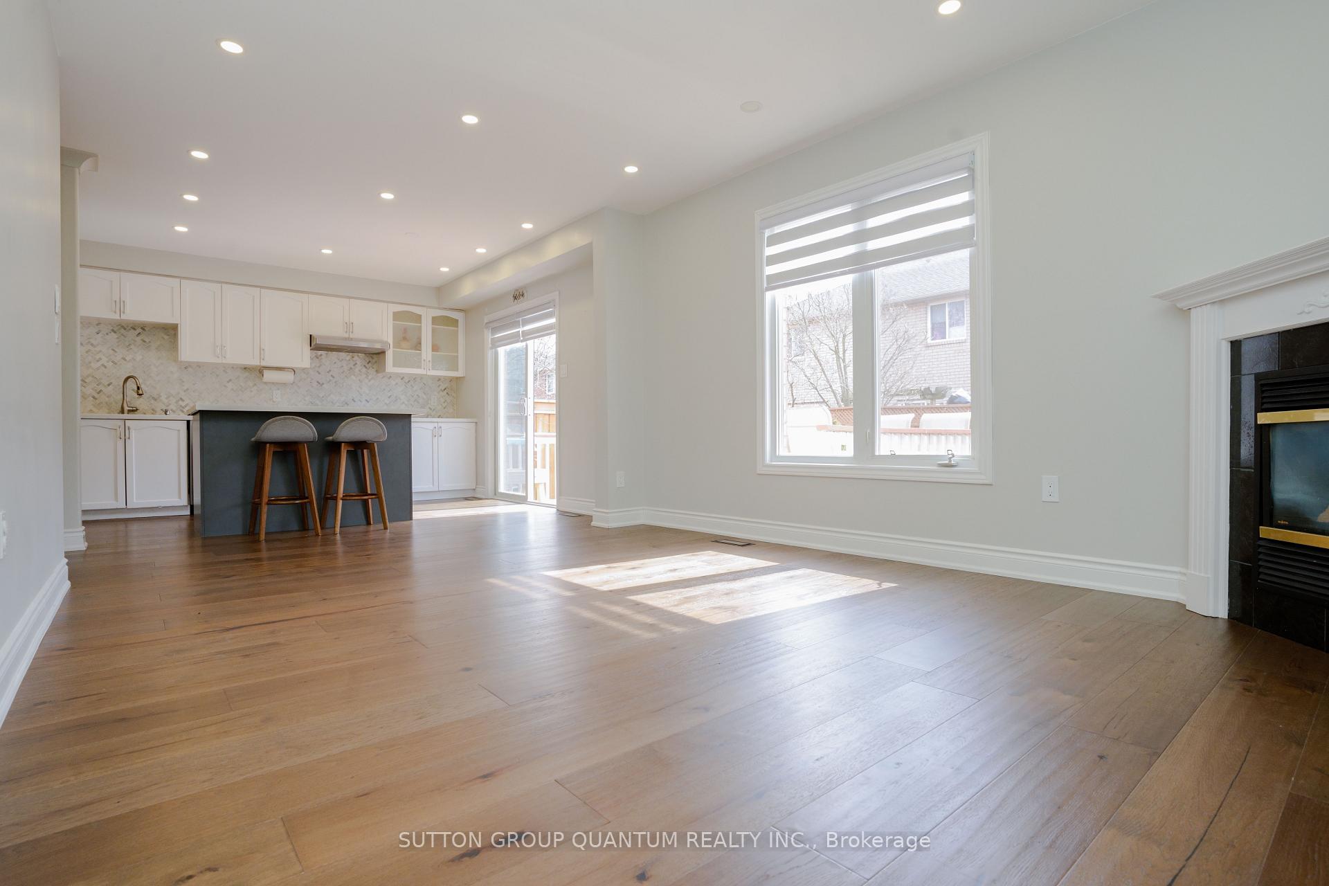 Photo 10 of 2324 Stillmeadow Road, Oakville, Westmount — HOMEH