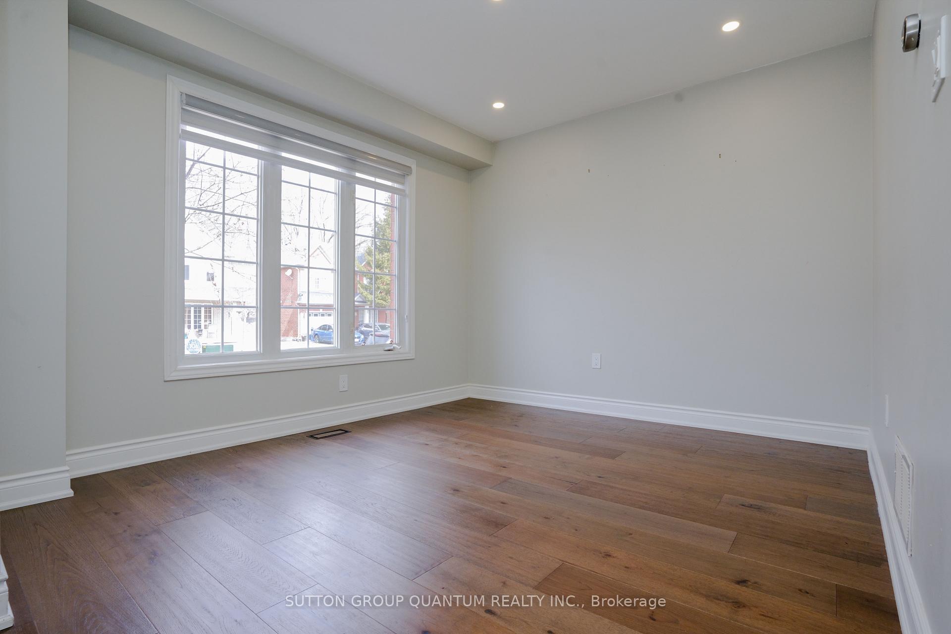 Photo 12 of 2324 Stillmeadow Road, Oakville, Westmount — HOMEH