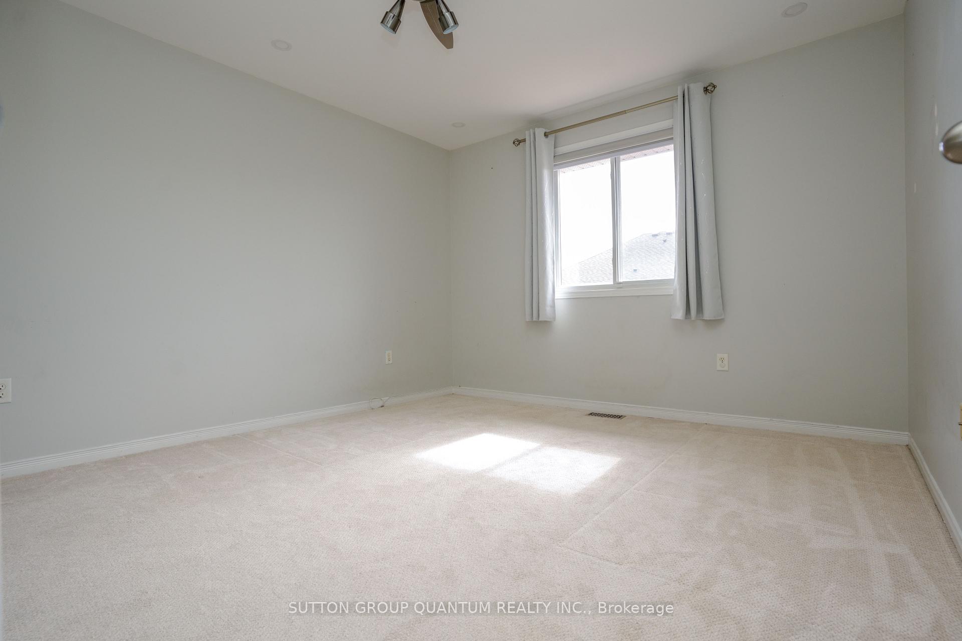 Photo 18 of 2324 Stillmeadow Road, Oakville, Westmount — HOMEH