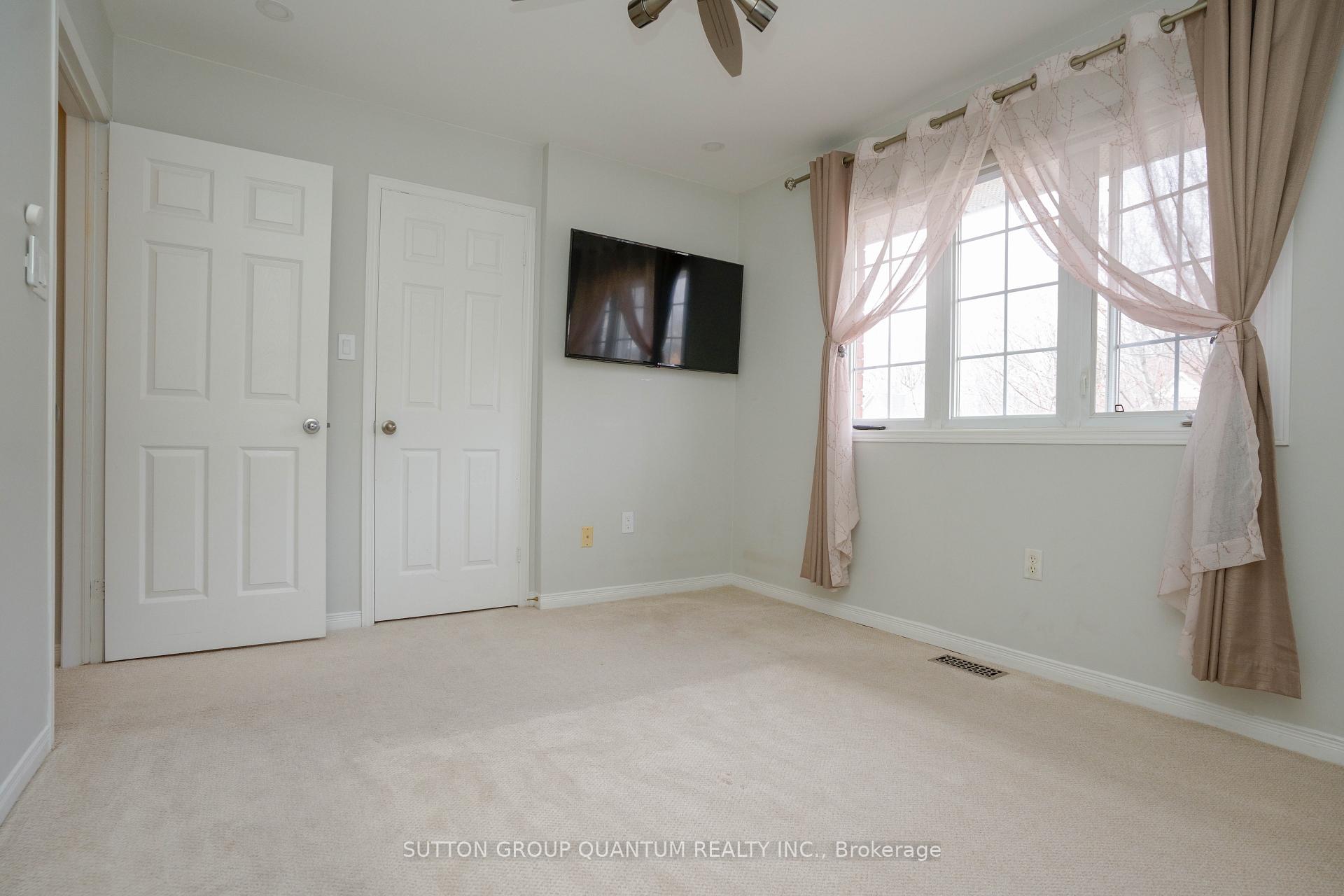Photo 21 of 2324 Stillmeadow Road, Oakville, Westmount — HOMEH