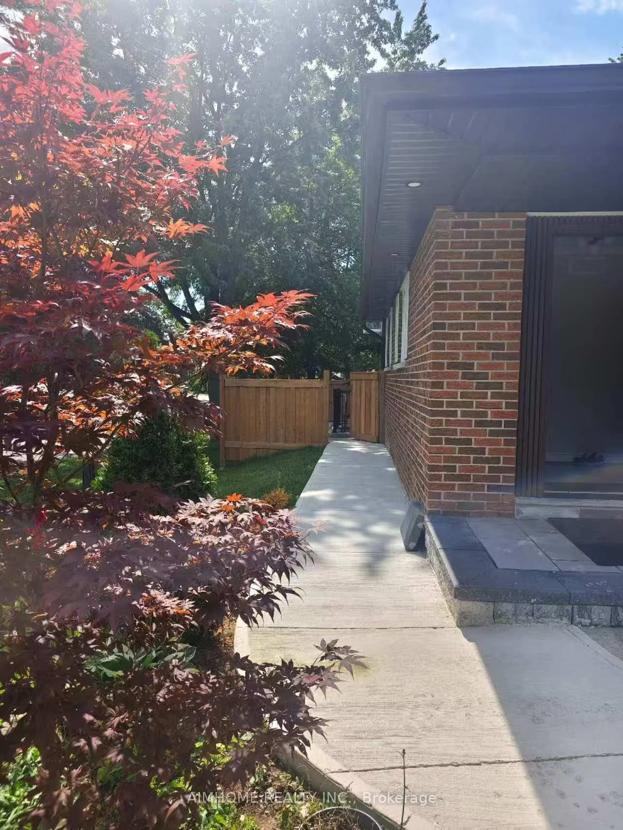 Photo 16 of Unit Apartment, 35 Royal Orchard BSMT Unit Boulevard, Markham, Thornhill — HOMEH