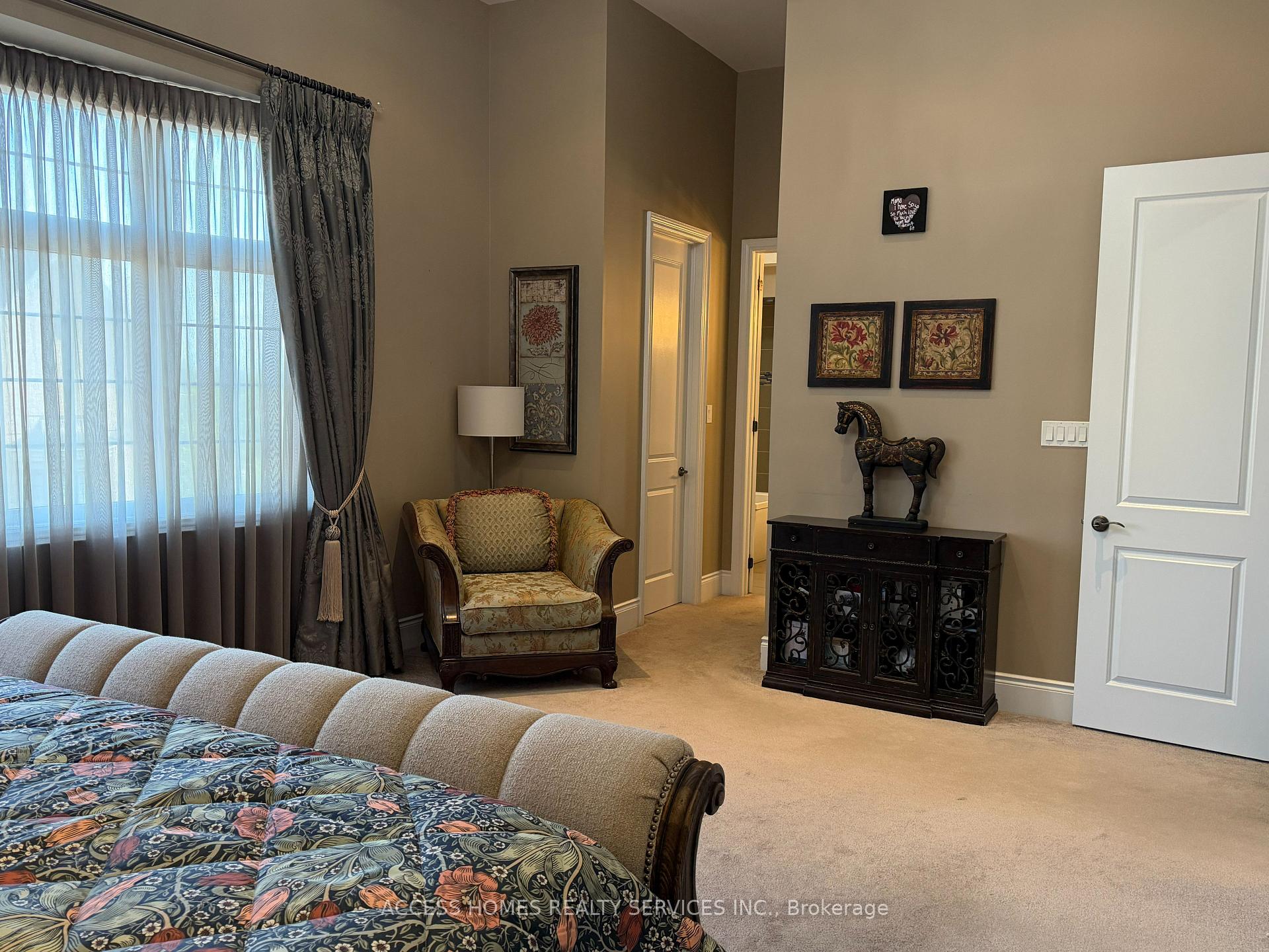 Photo 25 of 20 Annual Circle, Brampton, Credit Valley — HOMEH