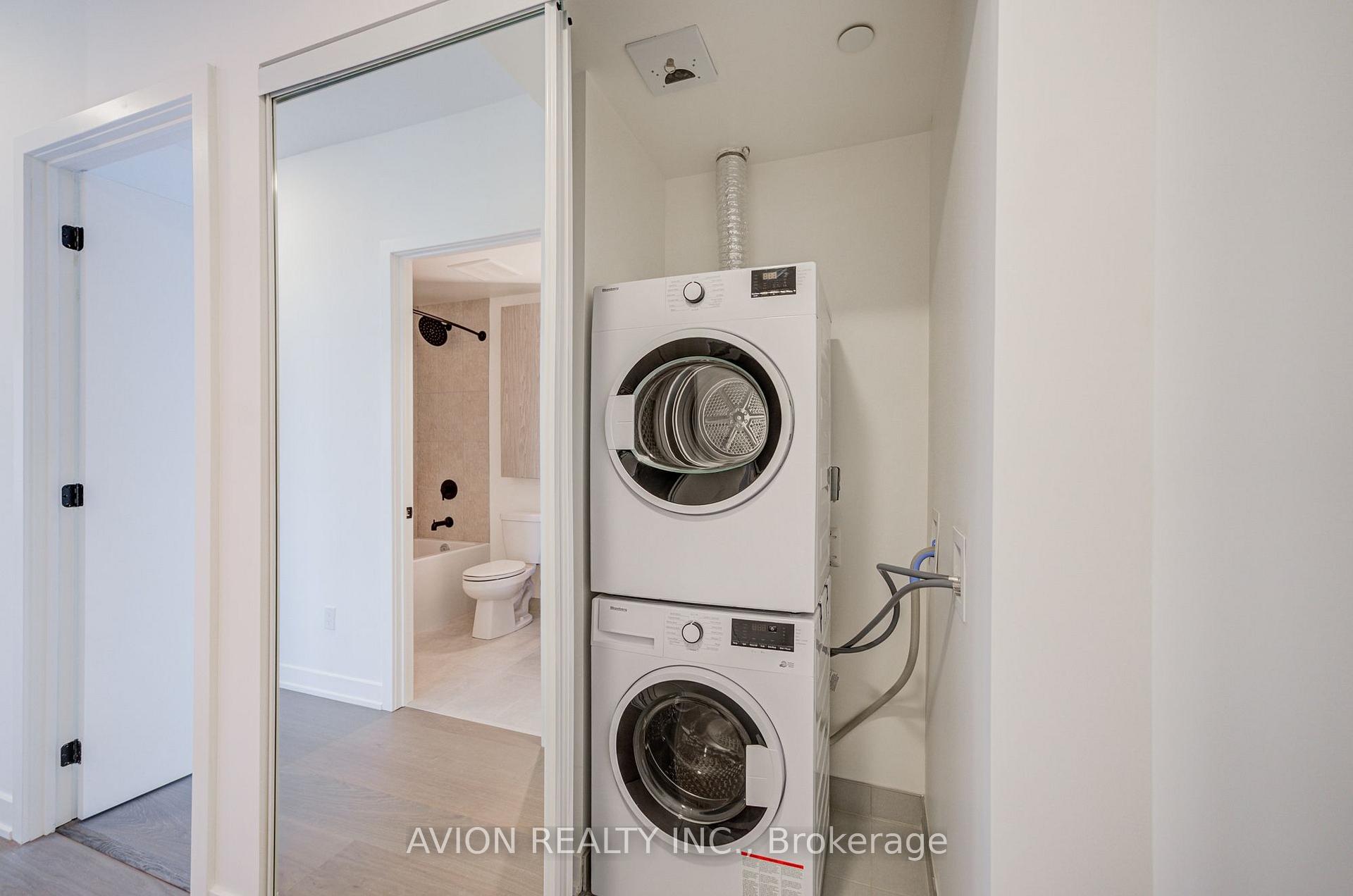 Photo 5 of Unit 1016, 89 MontClair Avenue, Toronto, Forest Hill South — HOMEH