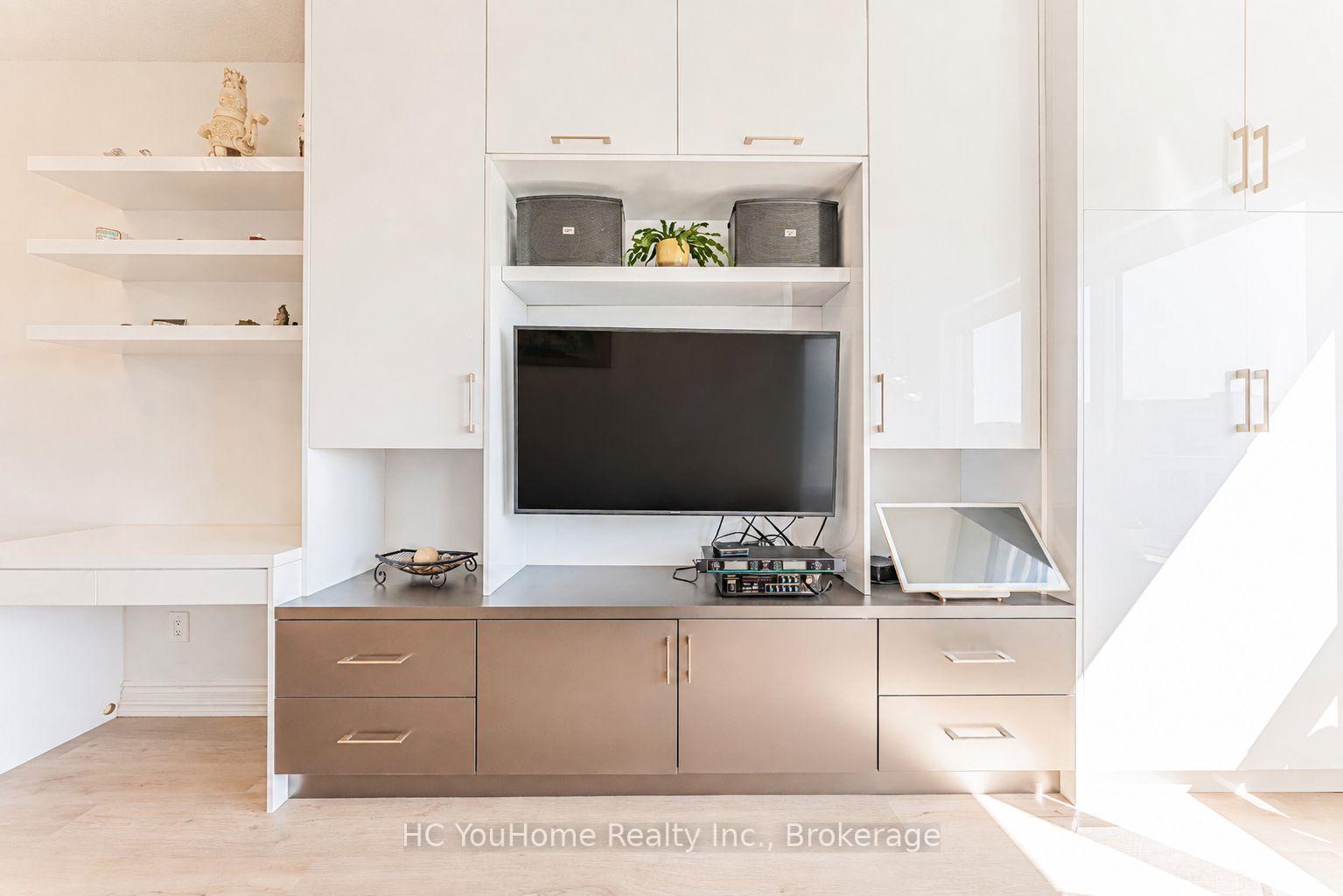 Photo 14 of Unit 912, 51 Saddlecreek Drive, Markham, Commerce Valley — HOMEH