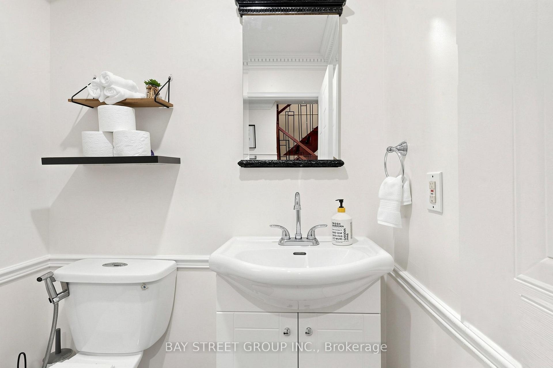 Photo 15 of 2334 Wildwood Crescent, Pickering, Brock Ridge — HOMEH