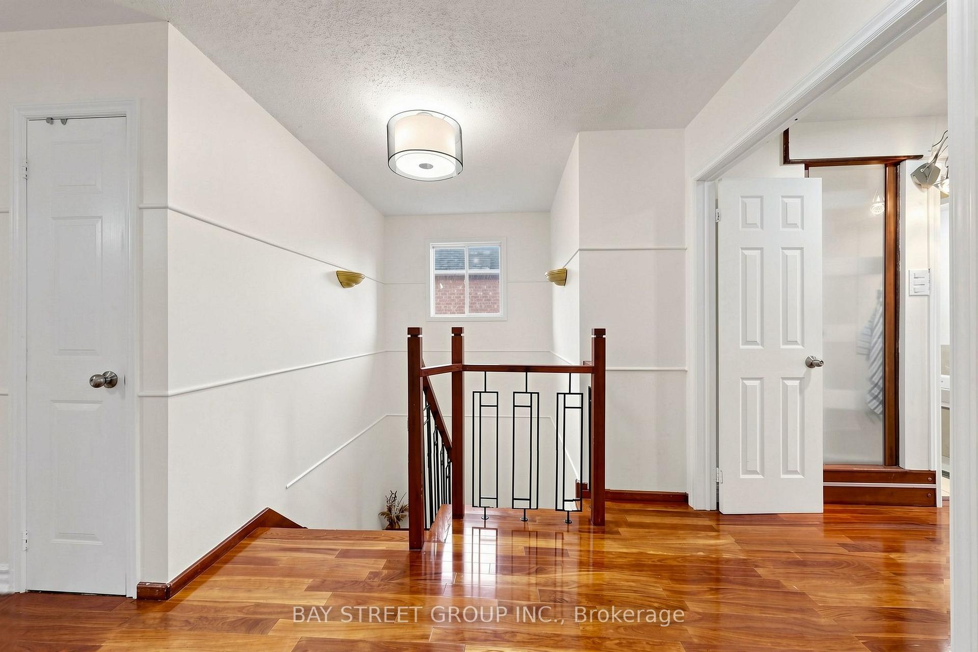 Photo 17 of 2334 Wildwood Crescent, Pickering, Brock Ridge — HOMEH