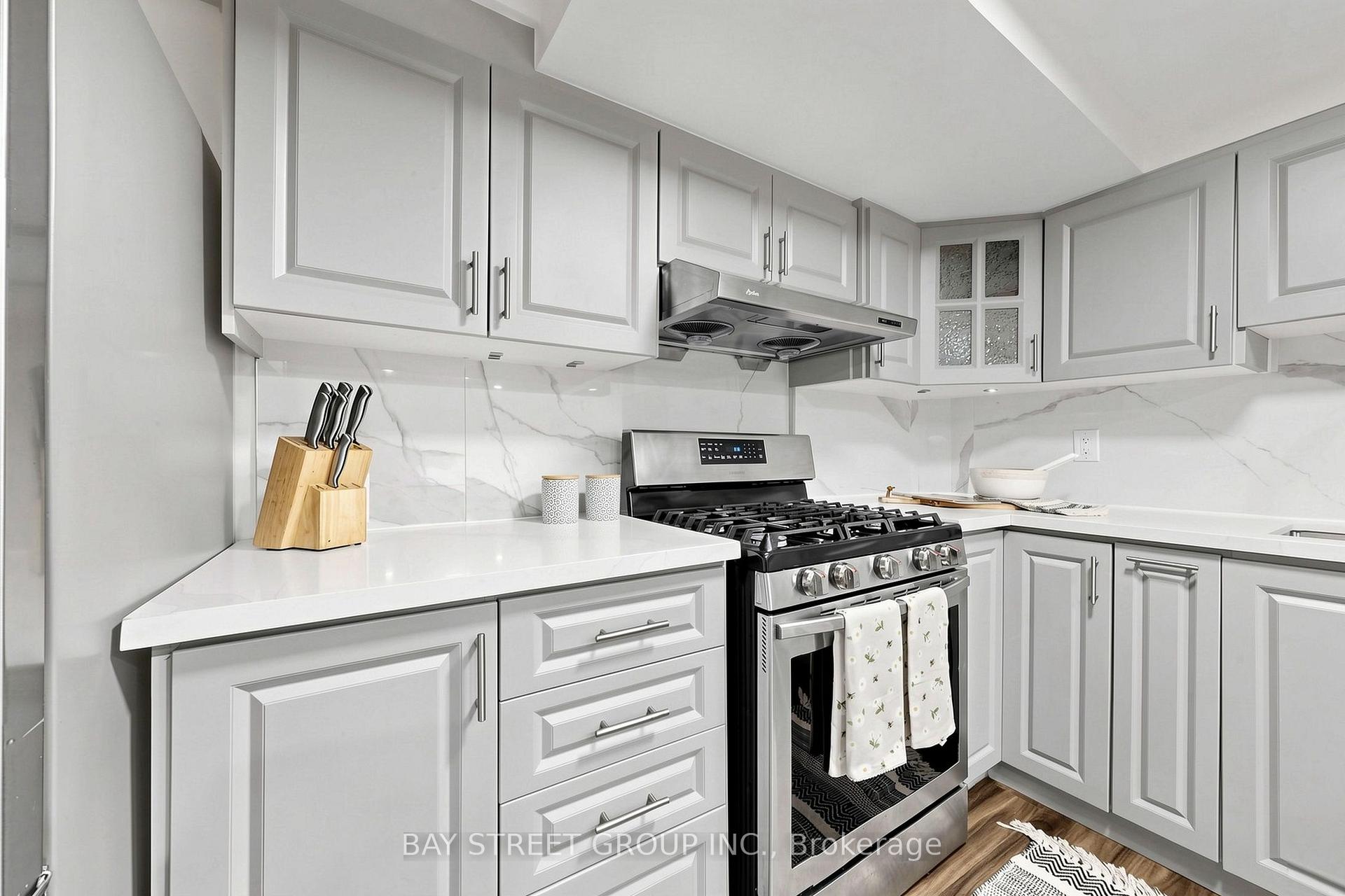Photo 37 of 2334 Wildwood Crescent, Pickering, Brock Ridge — HOMEH