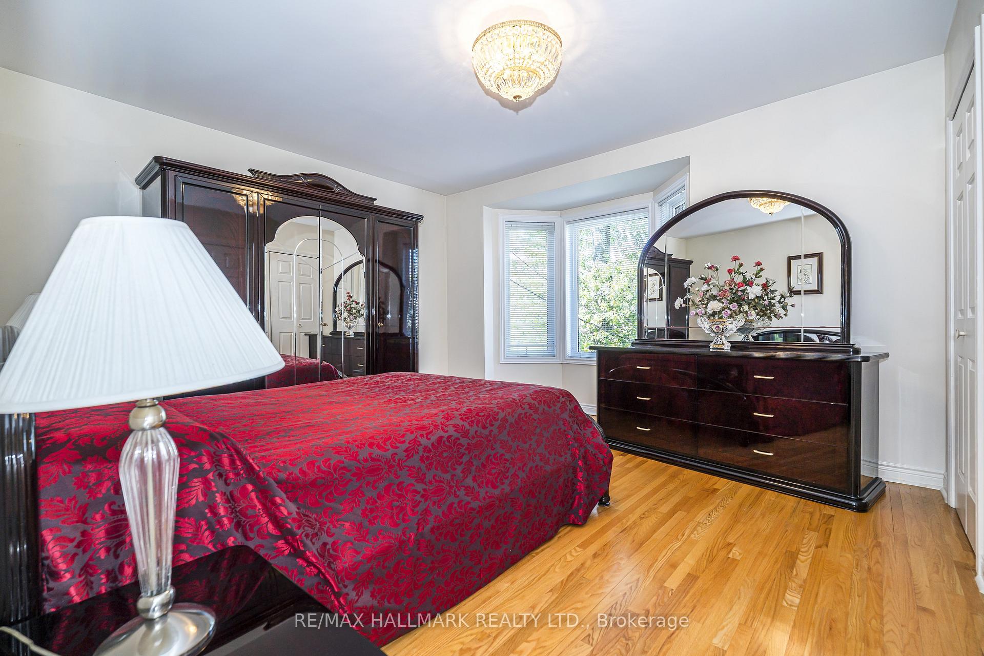Photo 14 of 47 Montrose Avenue, Toronto, Trinity-Bellwoods — HOMEH