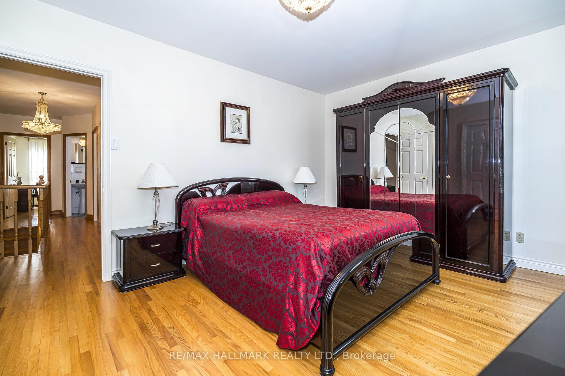 Photo 15 of 47 Montrose Avenue, Toronto, Trinity-Bellwoods — HOMEH