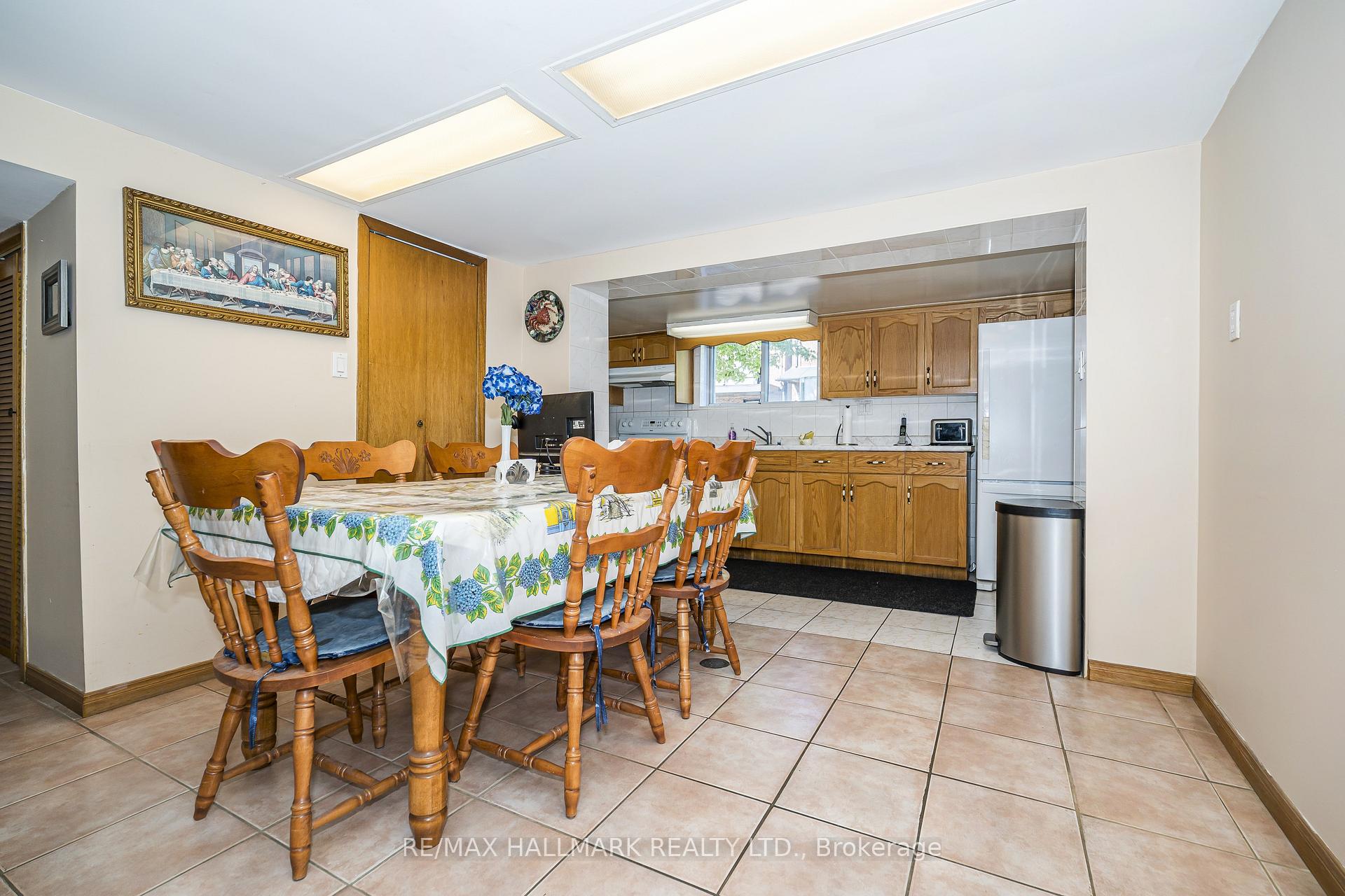 Photo 29 of 47 Montrose Avenue, Toronto, Trinity-Bellwoods — HOMEH