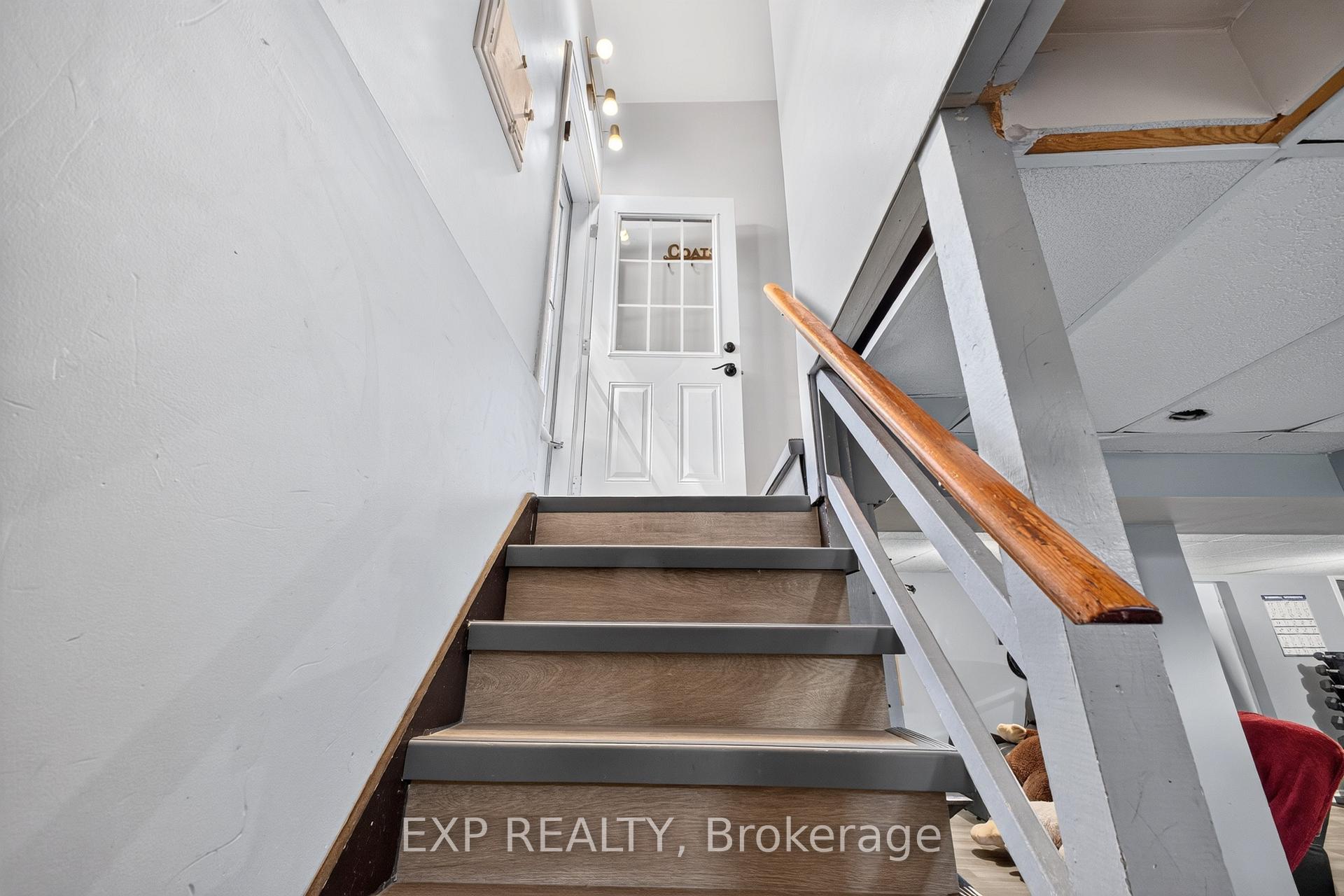 Photo 36 of 8 Dunraven Avenue, St. Catharines, Carlton/Bunting — HOMEH
