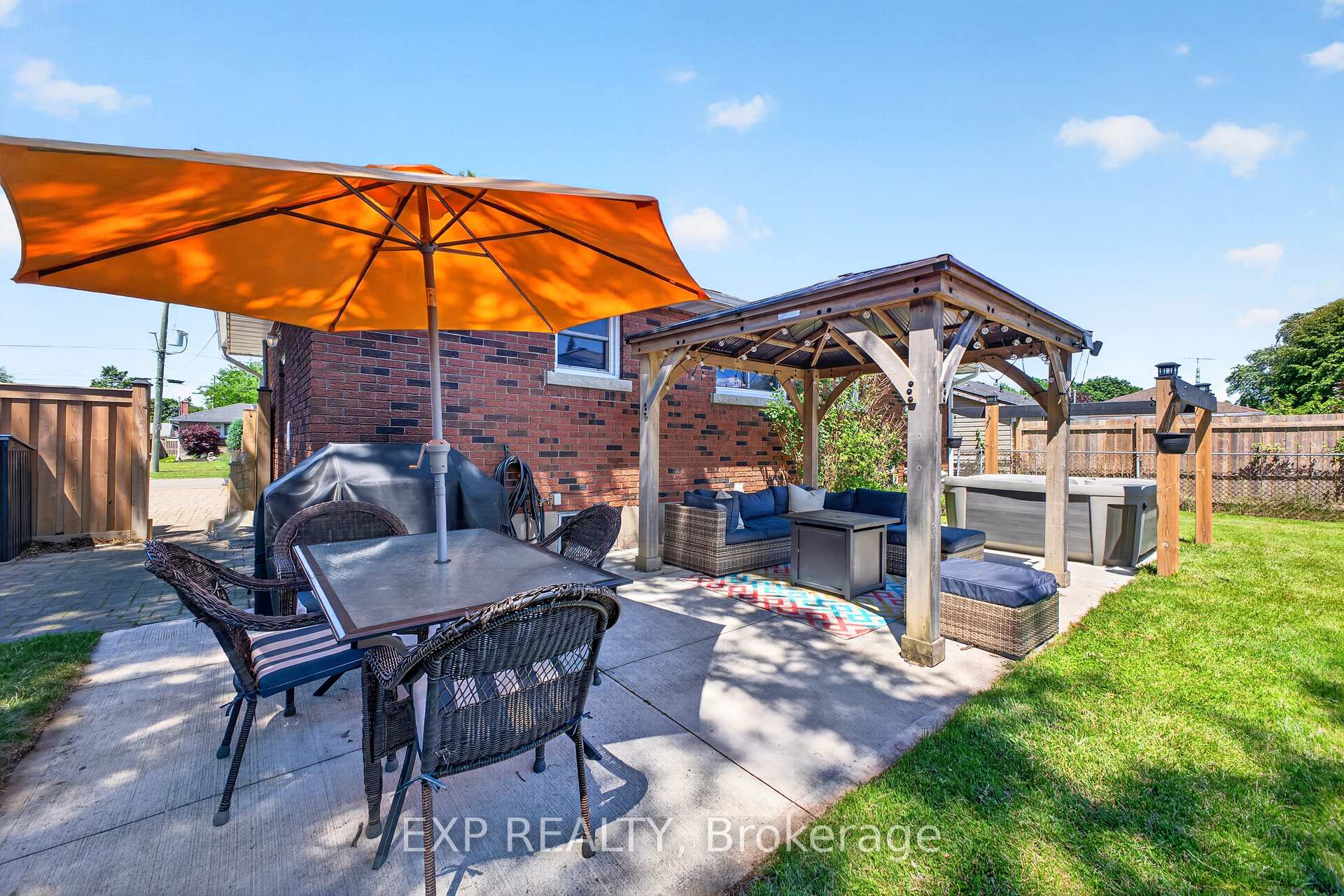 Photo 44 of 8 Dunraven Avenue, St. Catharines, Carlton/Bunting — HOMEH