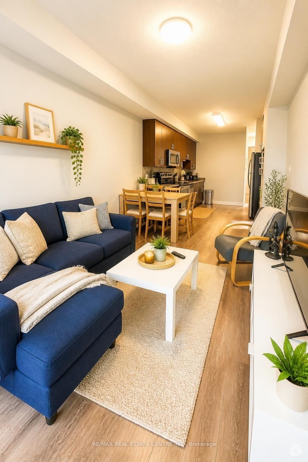 Photo 5 of Unit B408, 62 Balsam Street, Waterloo, Beechwood/University — HOMEH