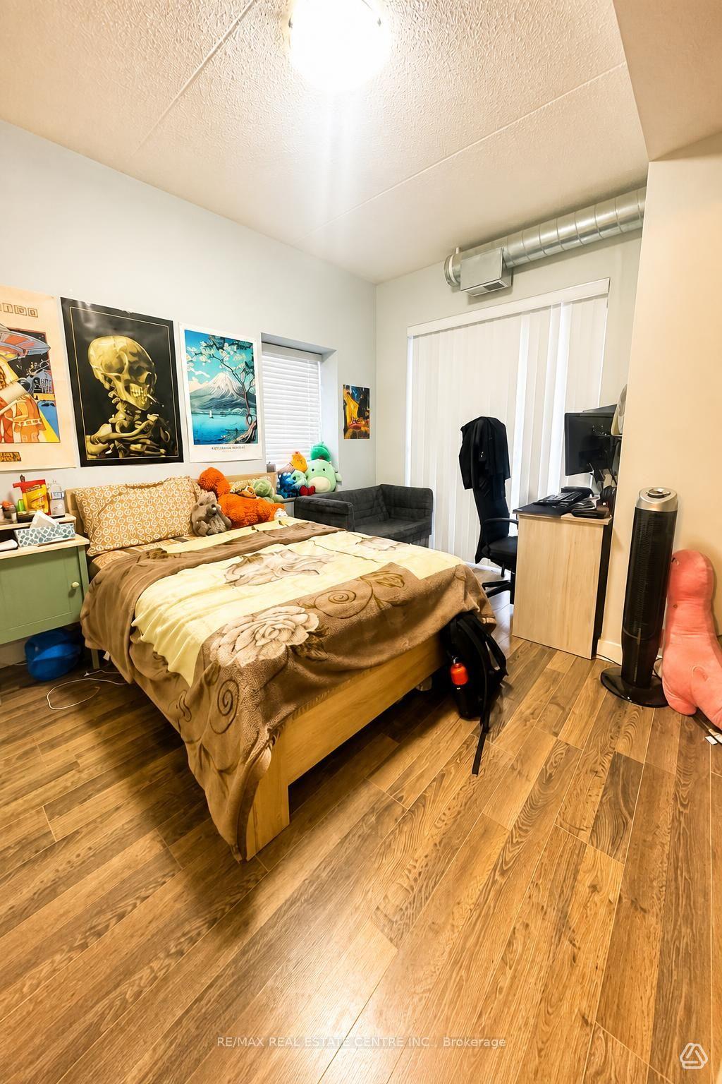 Photo 10 of Unit B408, 62 Balsam Street, Waterloo, Beechwood/University — HOMEH