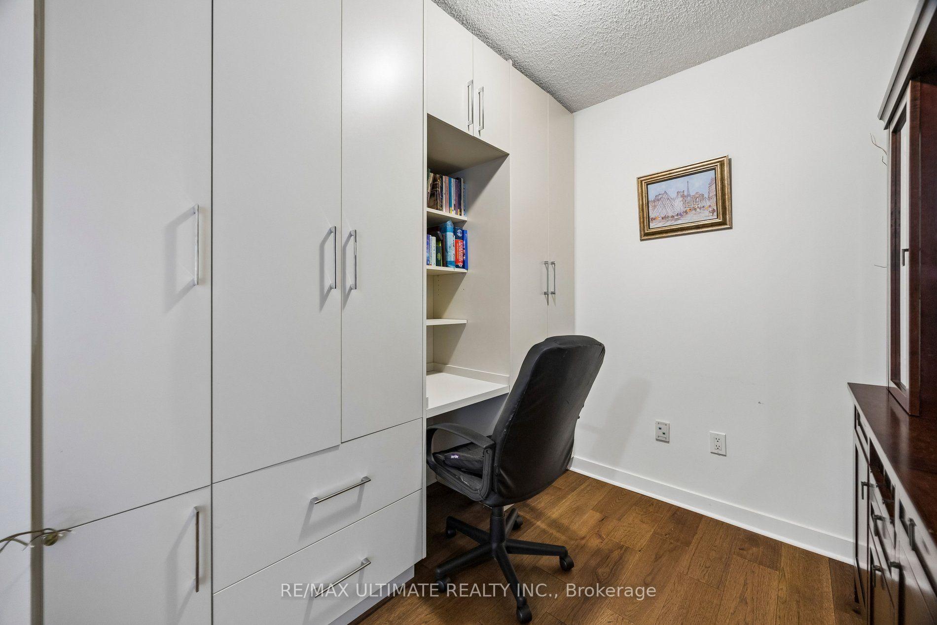 Photo 17 of Unit 1812, 35 Mariner Terrace, Toronto, Waterfront Communities — HOMEH