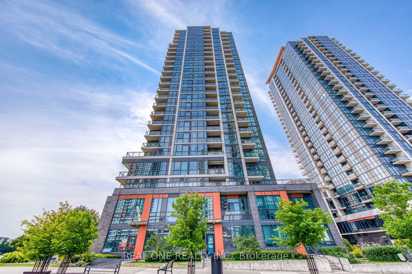 Front of Unit 407, 55 Eglinton Avenue W