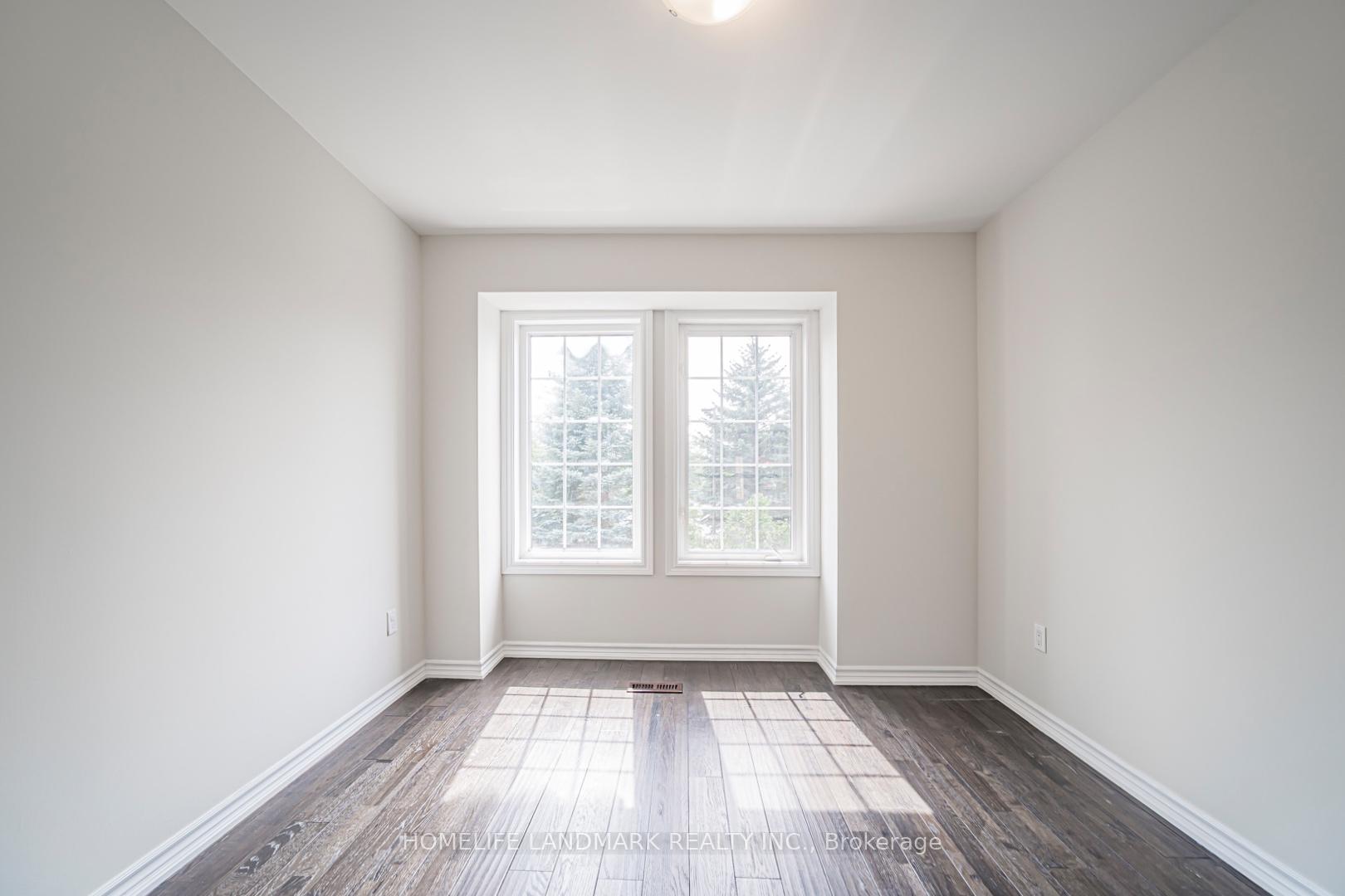 Photo 32 of 59 Bloomgate Crescent, Richmond Hill, Oak Ridges — HOMEH