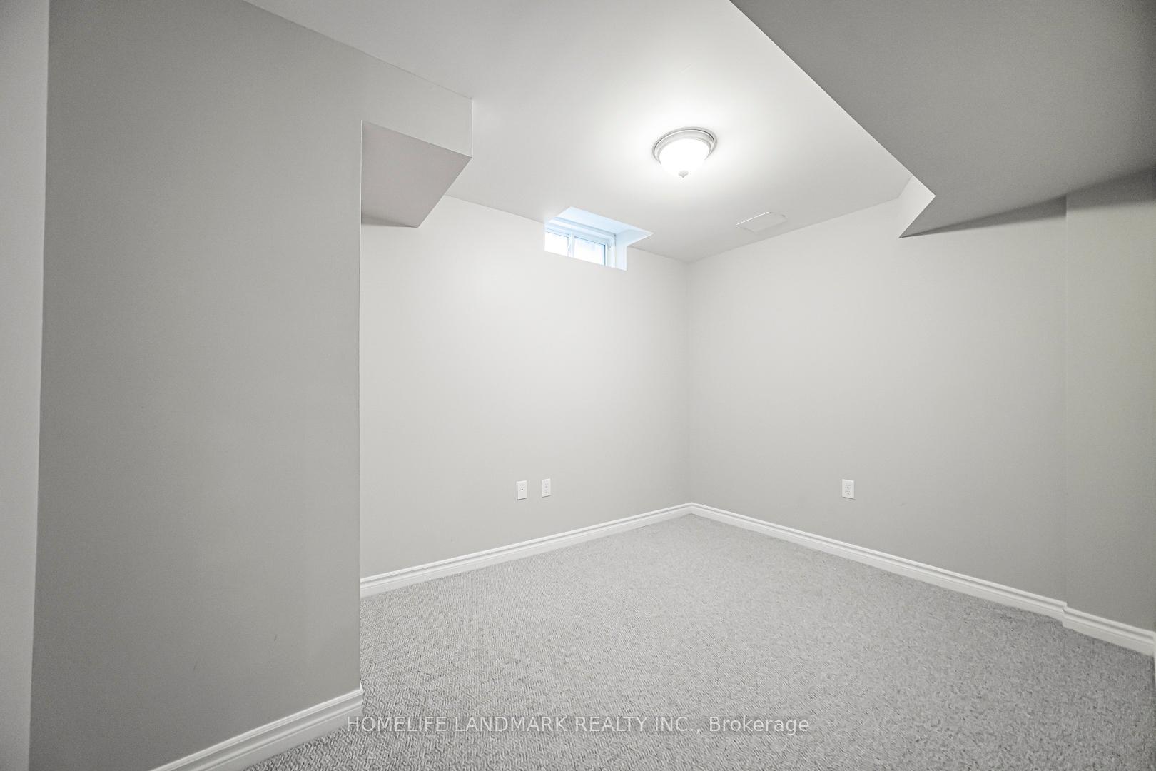 Photo 41 of 59 Bloomgate Crescent, Richmond Hill, Oak Ridges — HOMEH