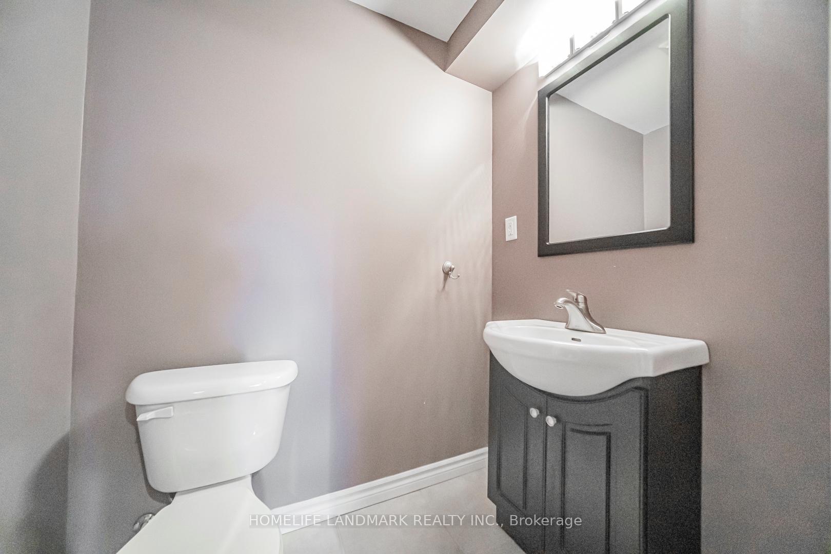 Photo 43 of 59 Bloomgate Crescent, Richmond Hill, Oak Ridges — HOMEH