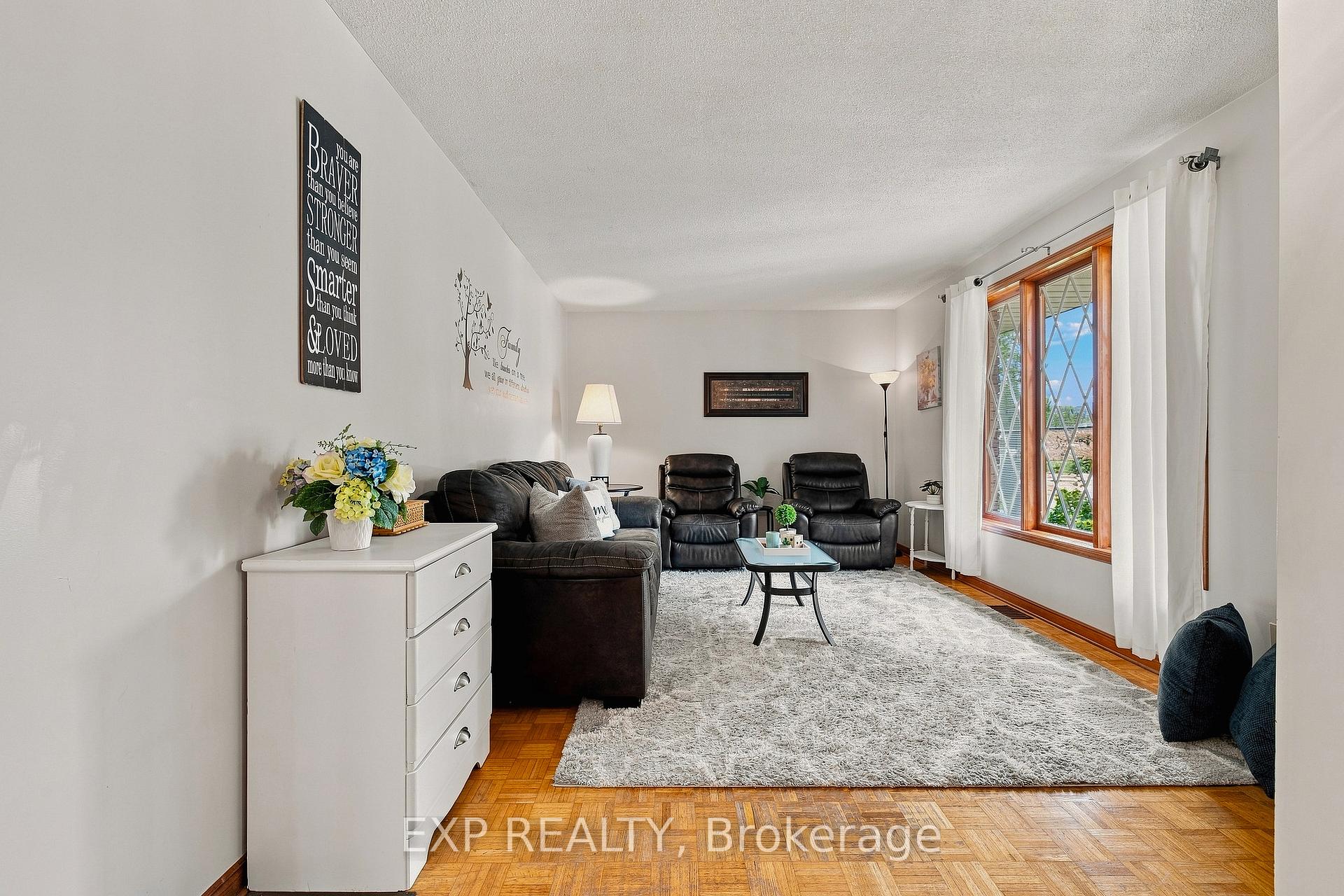 Photo 11 of 590 Albert Avenue N, North Perth, Listowel — HOMEH
